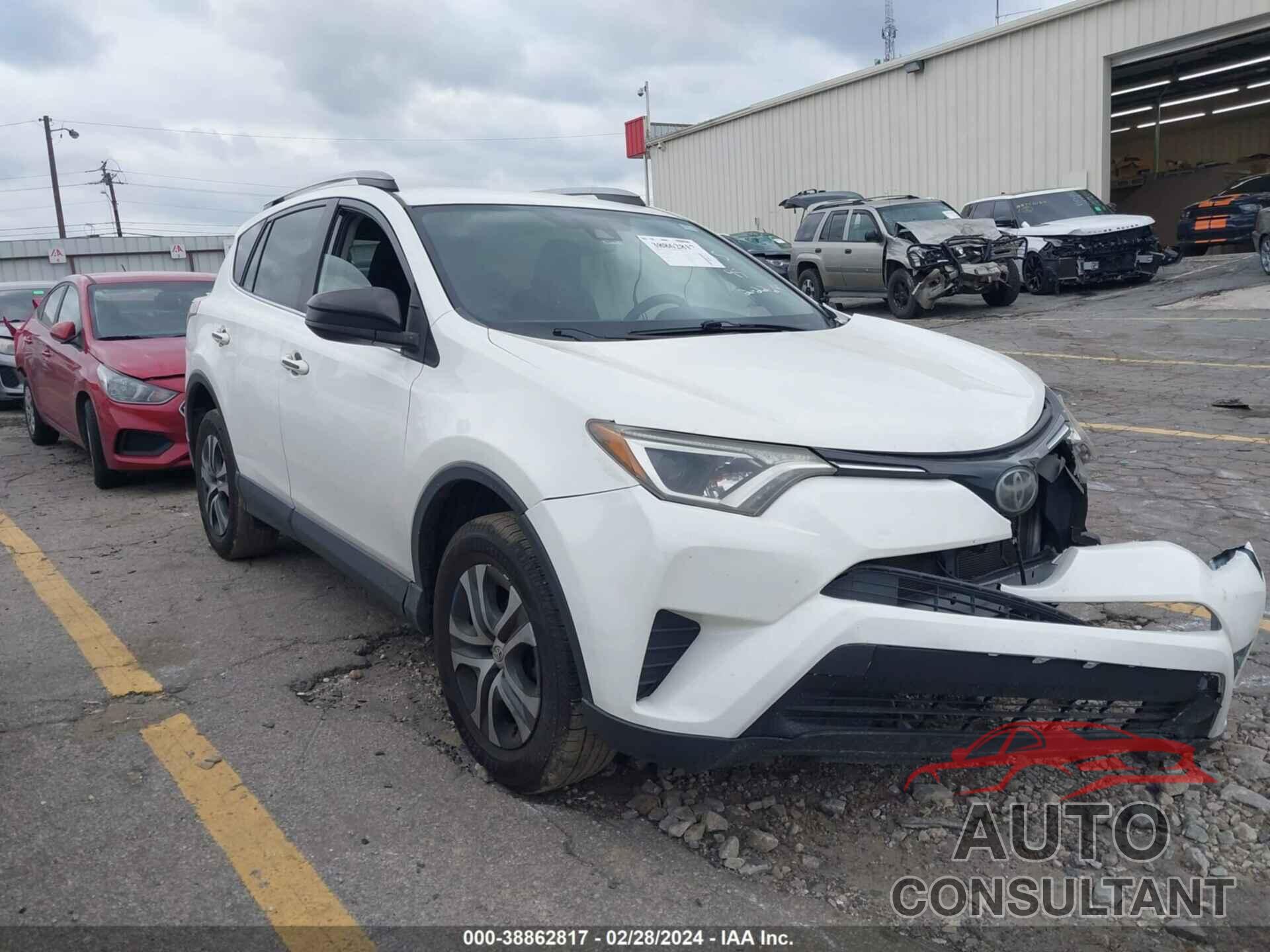 TOYOTA RAV4 2018 - JTMZFREV7JJ157275