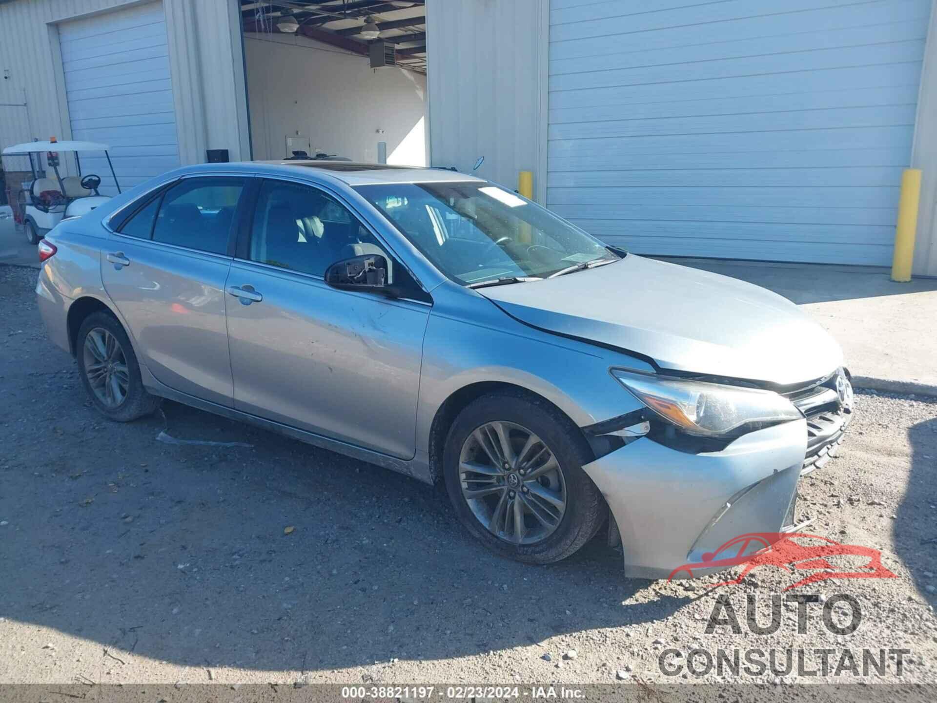 TOYOTA CAMRY 2017 - 4T1BF1FK2HU422566