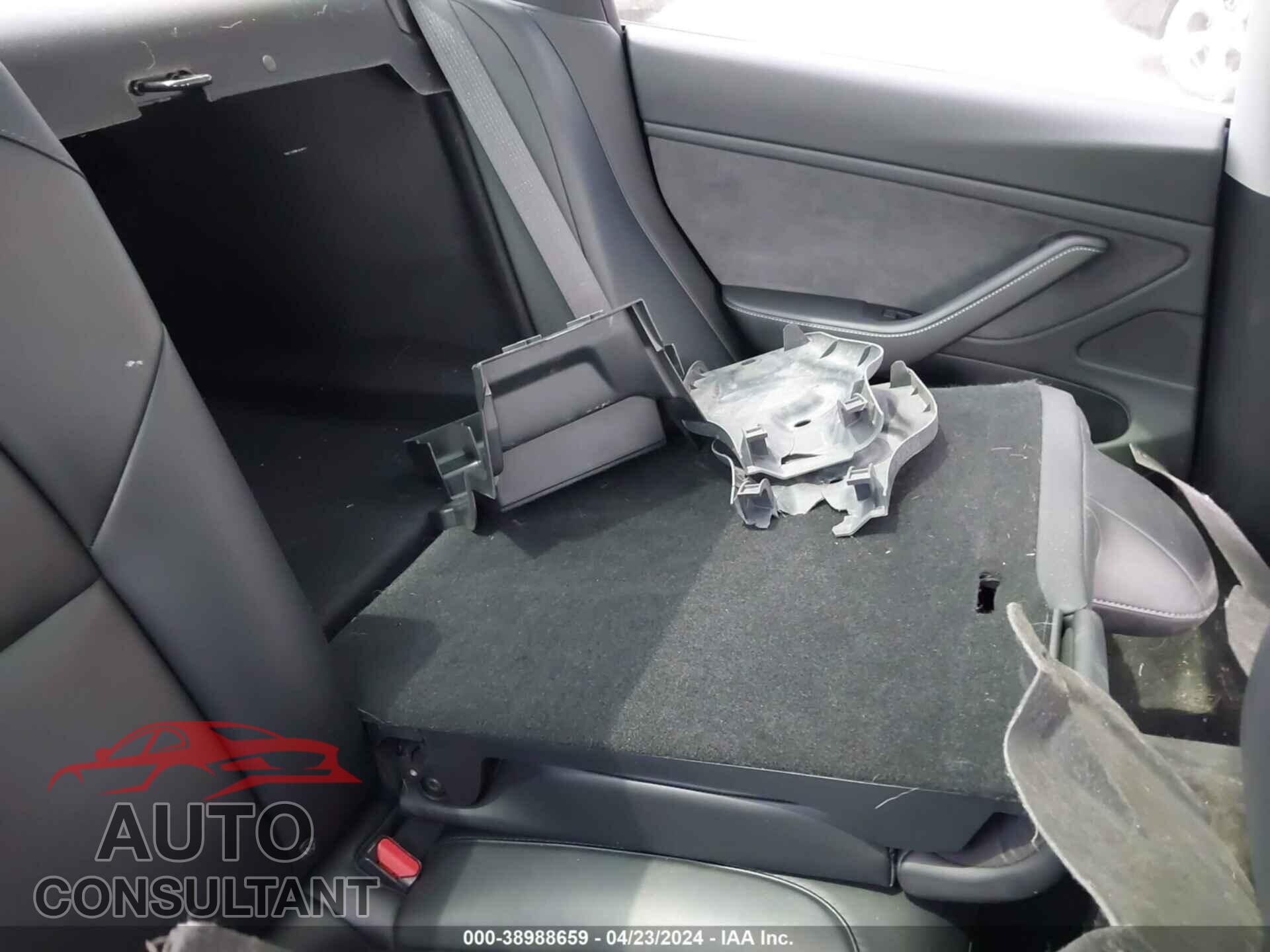 TESLA MODEL 3 2021 - 5YJ3E1EB1MF869809