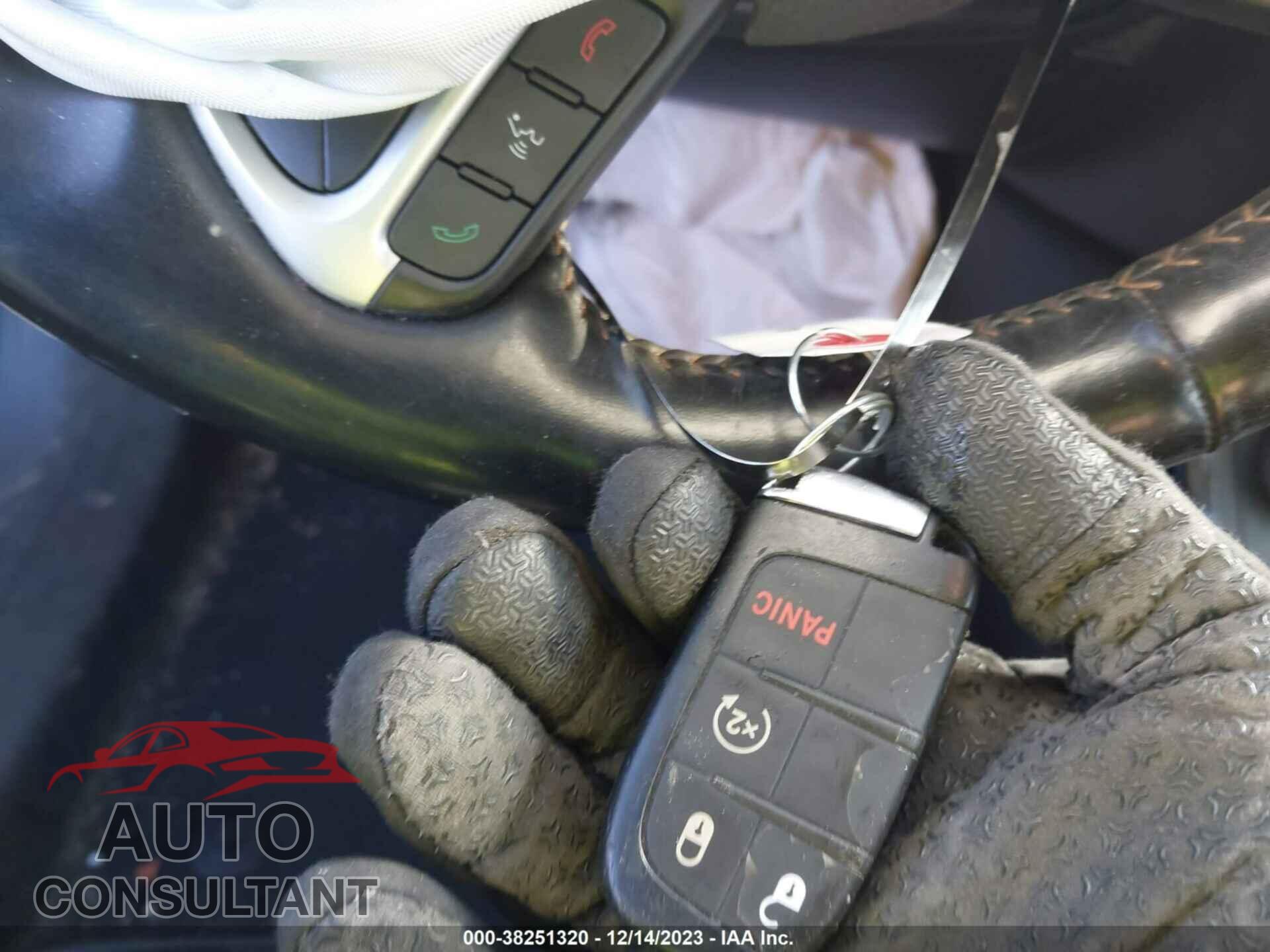 JEEP COMPASS 2020 - 3C4NJDCBXLT200219