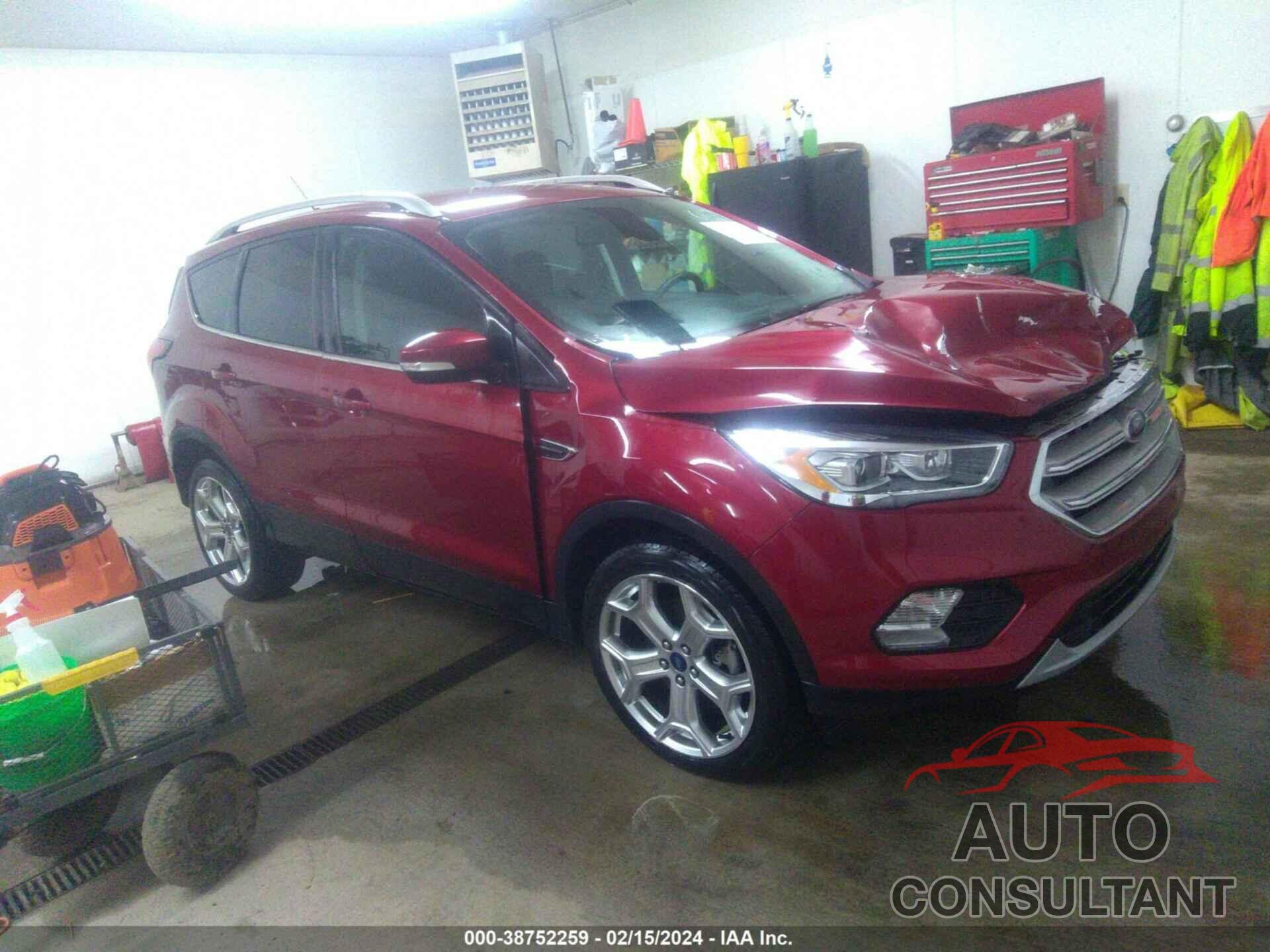 FORD ESCAPE 2019 - 1FMCU9J92KUA51753