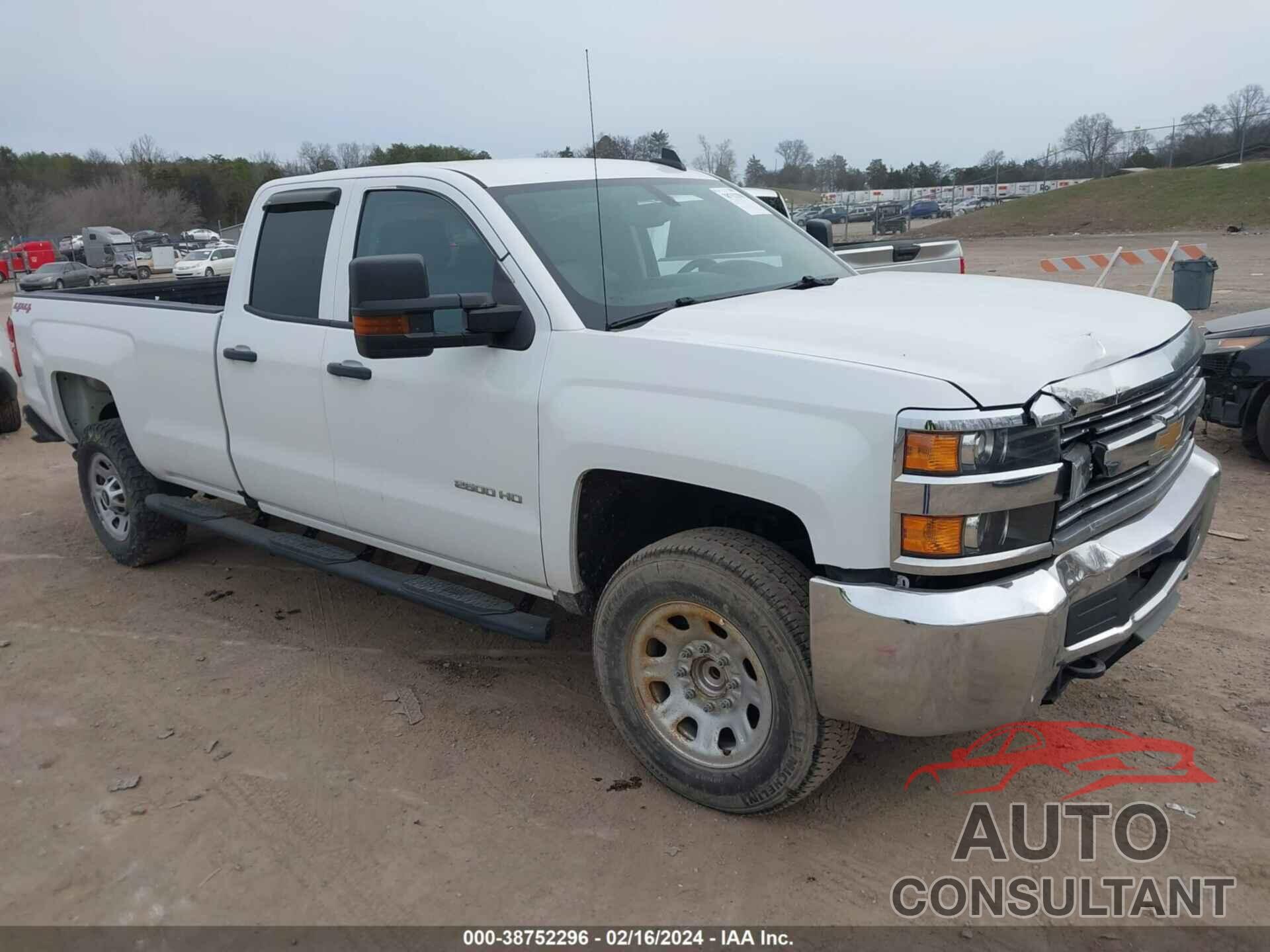 CHEVROLET SILVERADO 2500HD 2018 - 1GC2KUEG2JZ186704