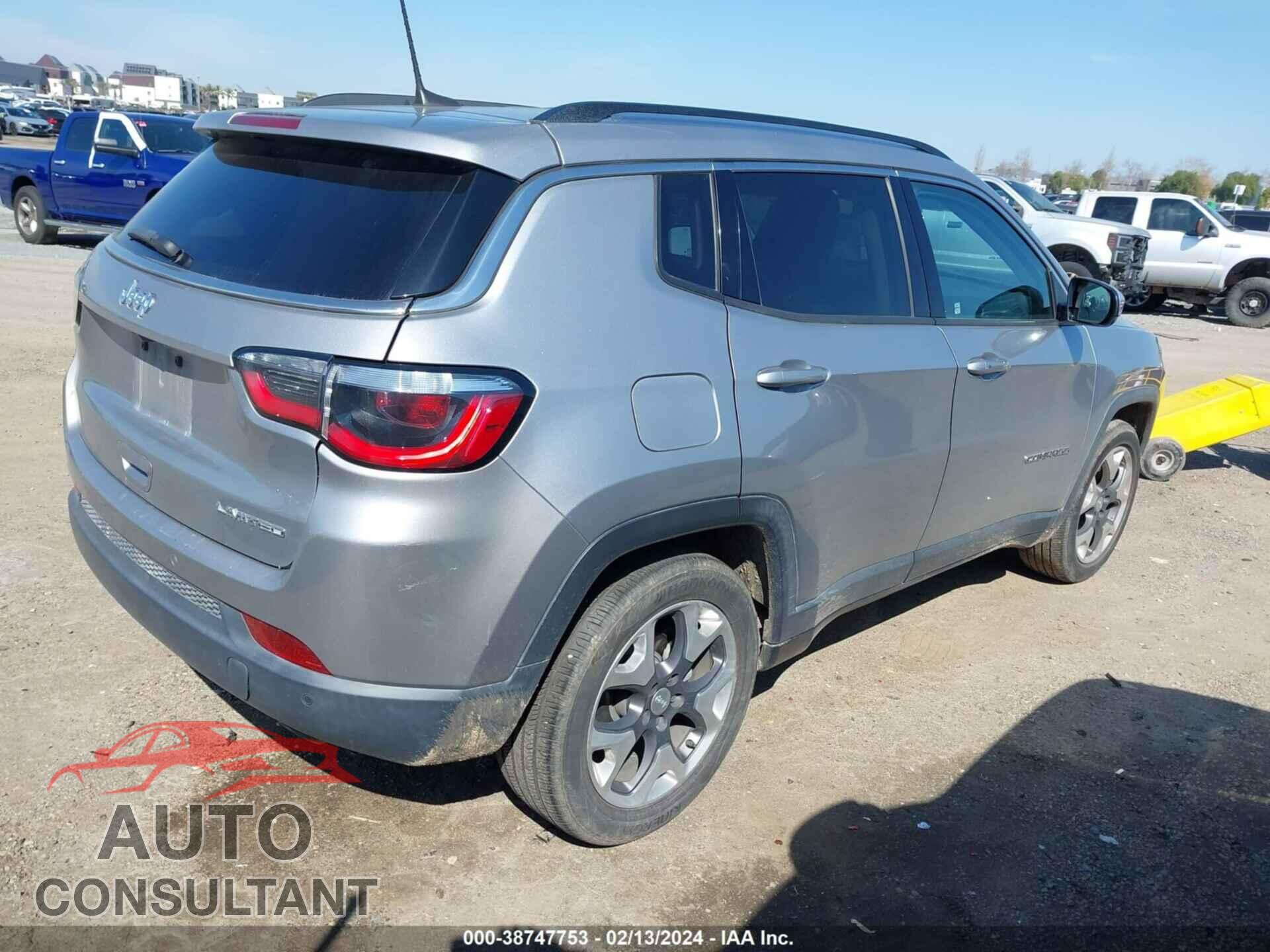JEEP COMPASS 2018 - 3C4NJCCB2JT362353