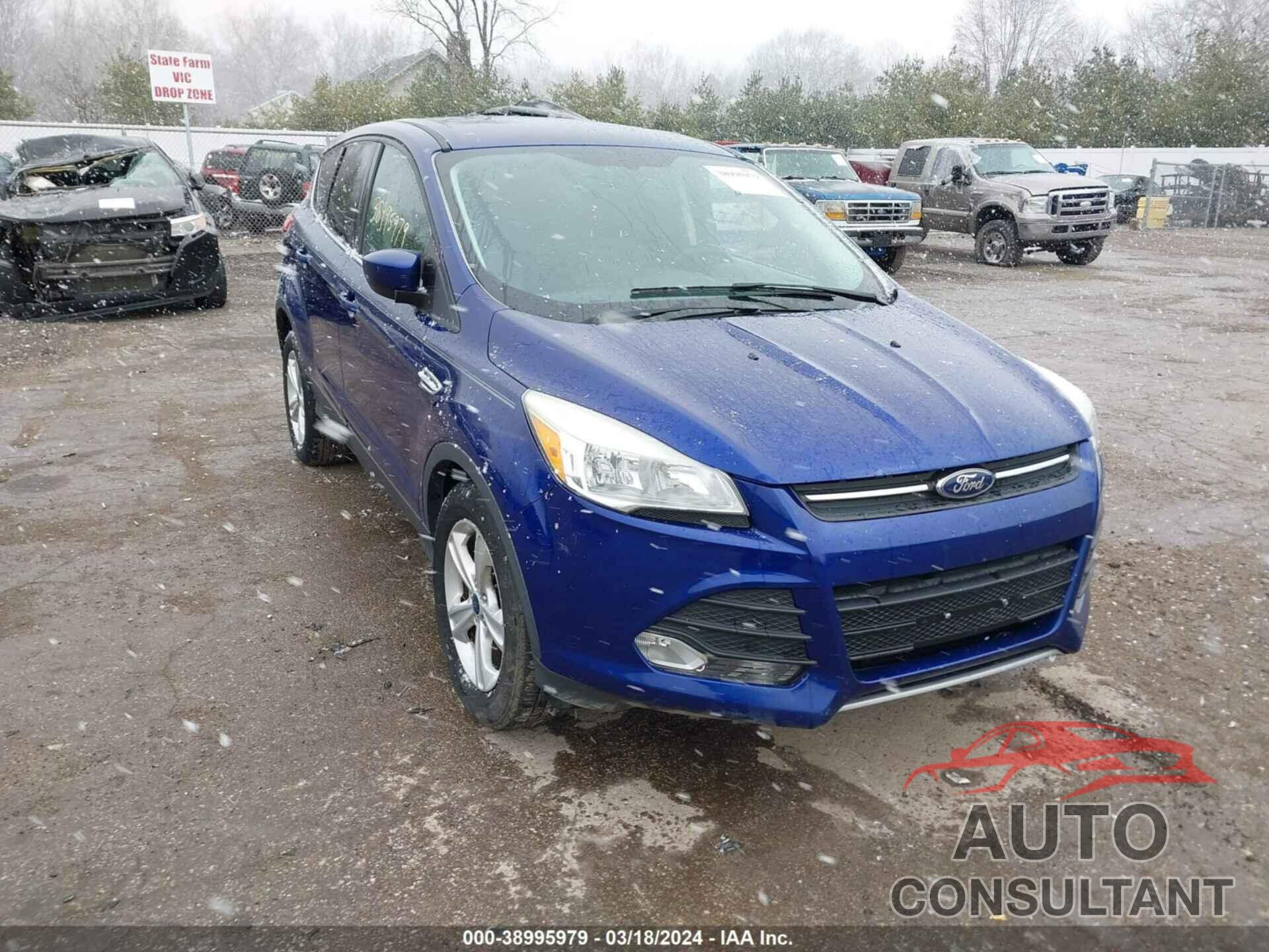 FORD ESCAPE 2014 - 1FMCU0GX1EUE38588