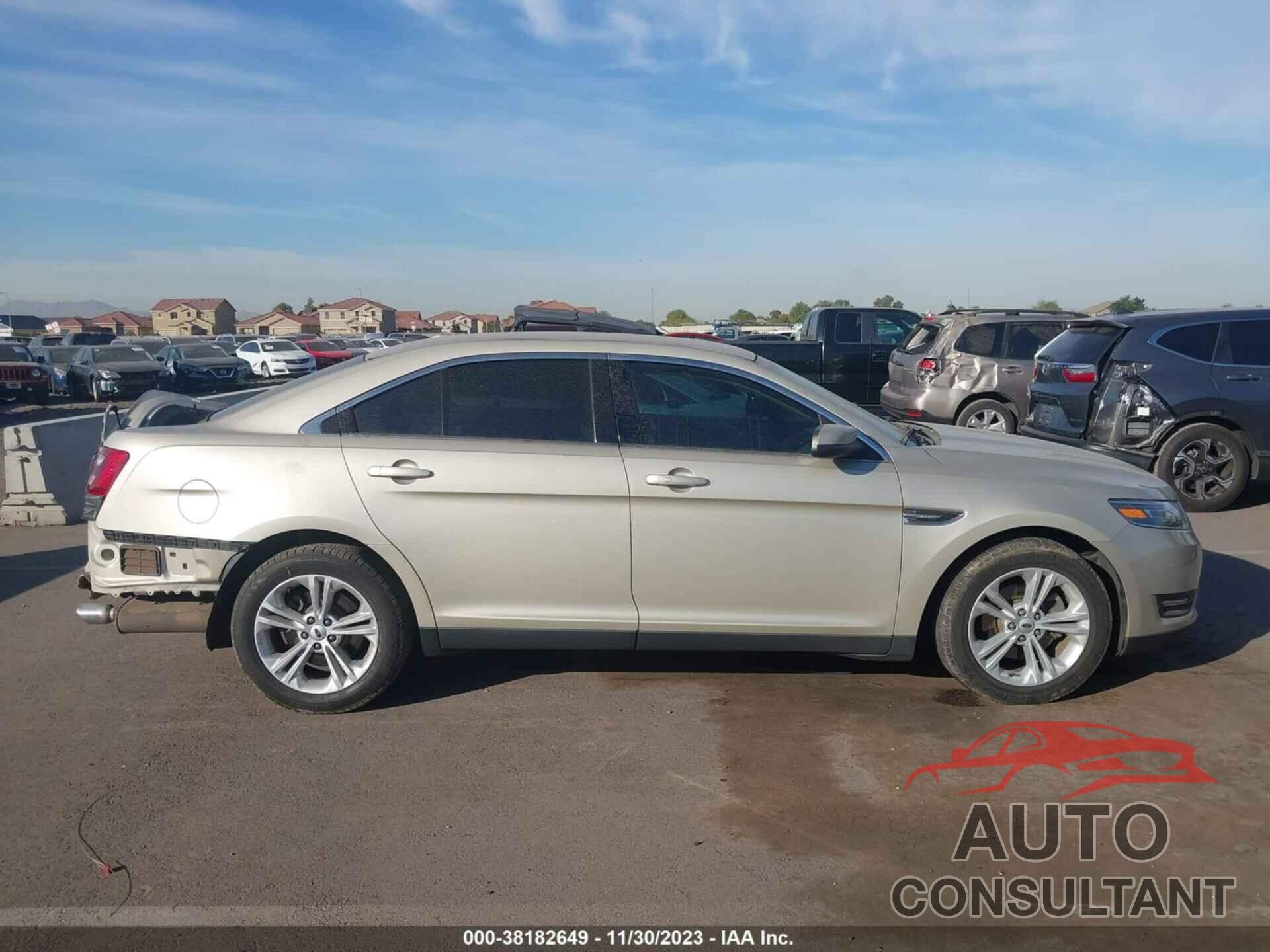 FORD TAURUS 2018 - 1FAHP2H88JG135830