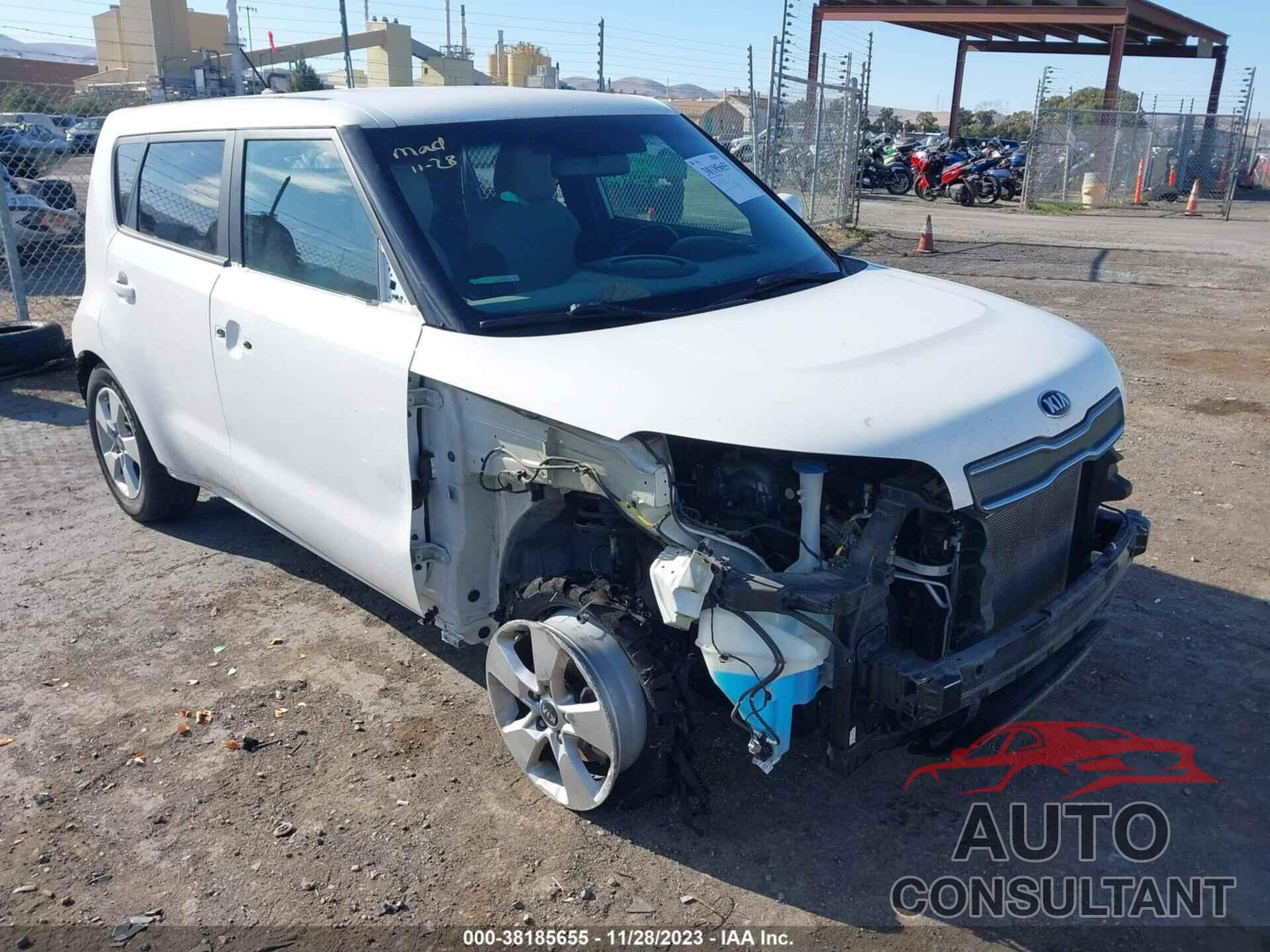 KIA SOUL 2019 - KNDJN2A2XK7654001