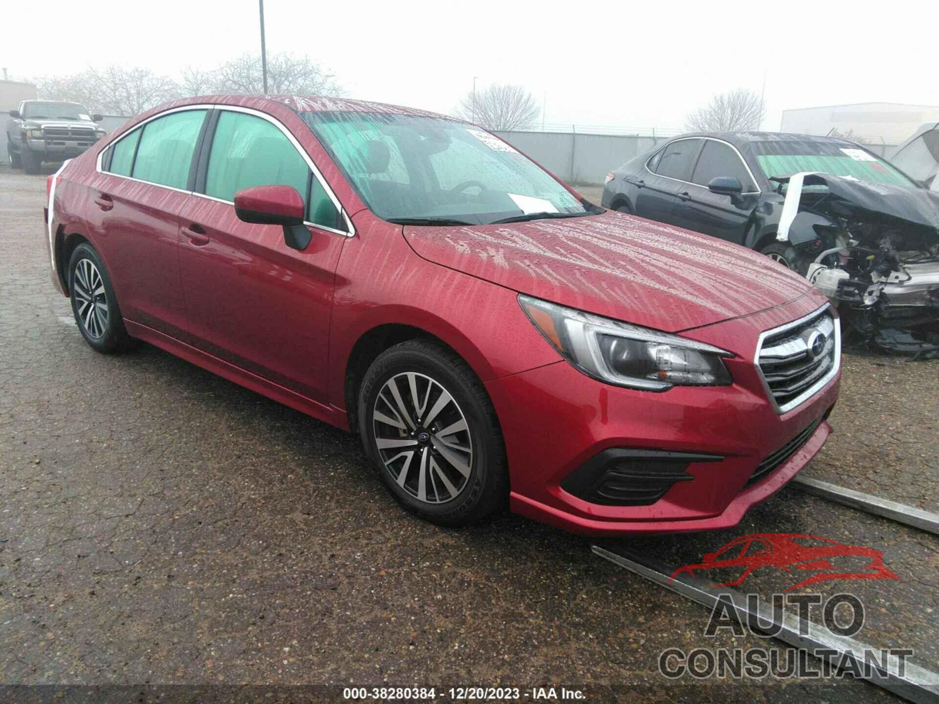 SUBARU LEGACY 2019 - 4S3BNAF68K3010224