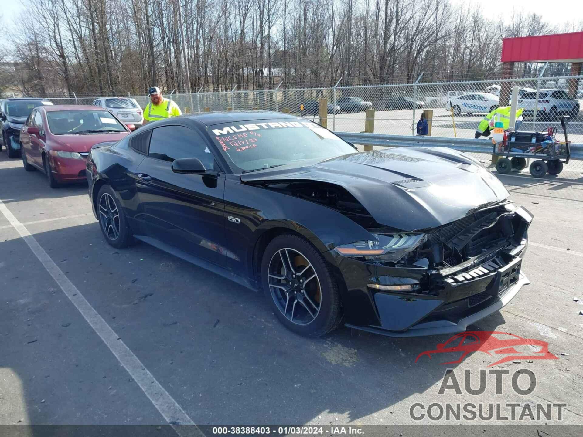 FORD MUSTANG 2019 - 1FA6P8CF4K5174329