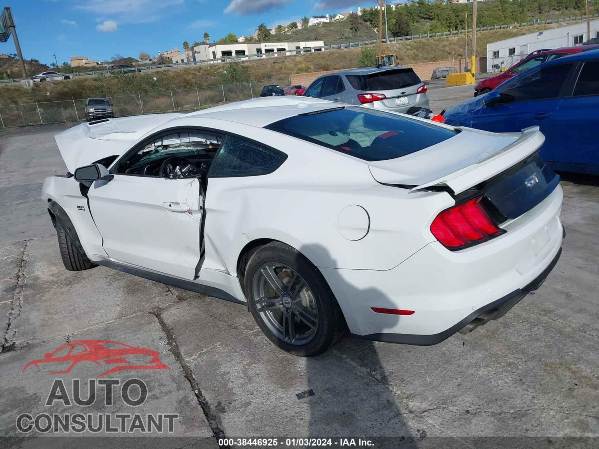 FORD MUSTANG 2019 - 1FA6P8CF2K5197799