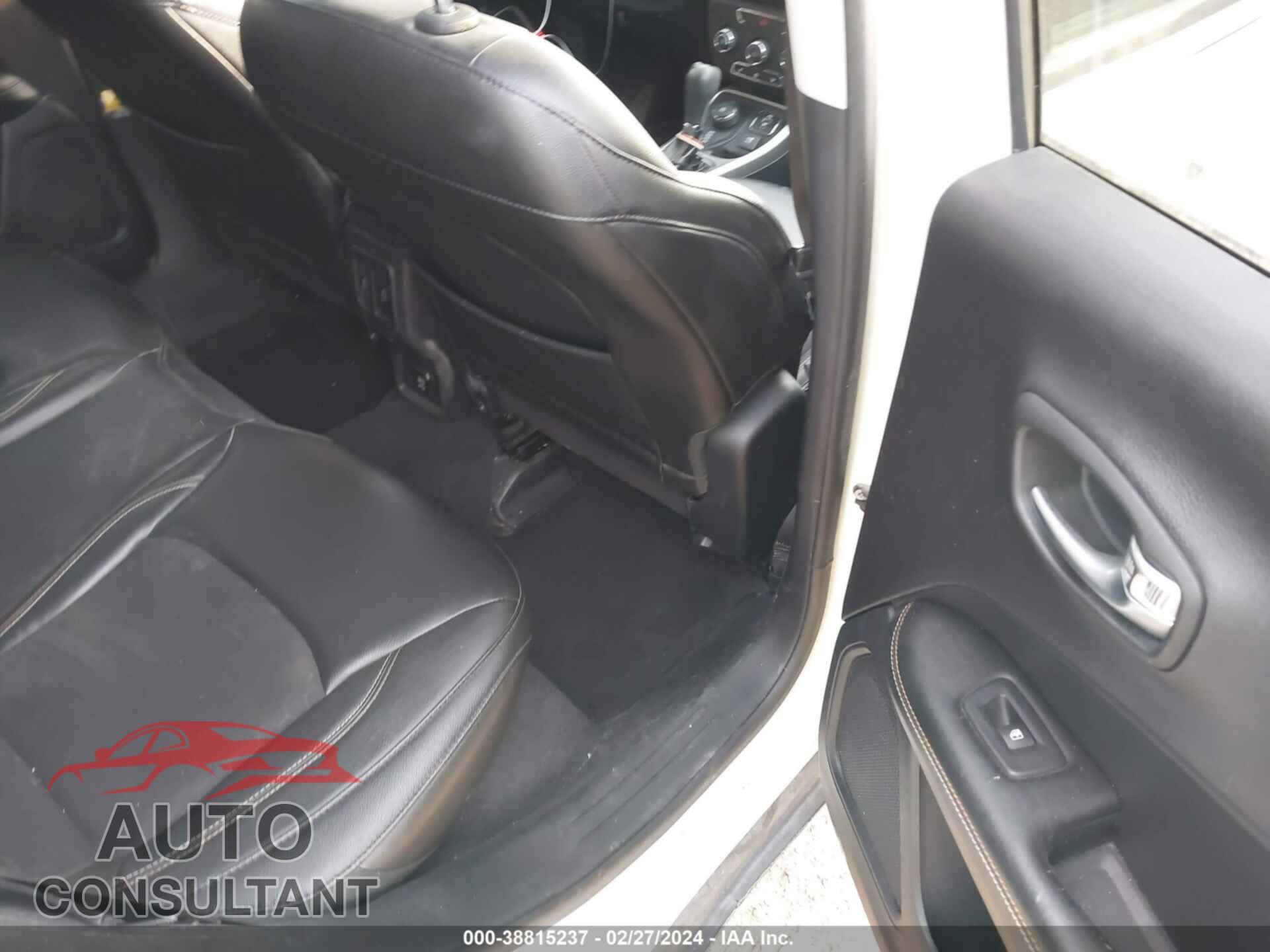 JEEP COMPASS 2018 - 3C4NJDBB4JT345013