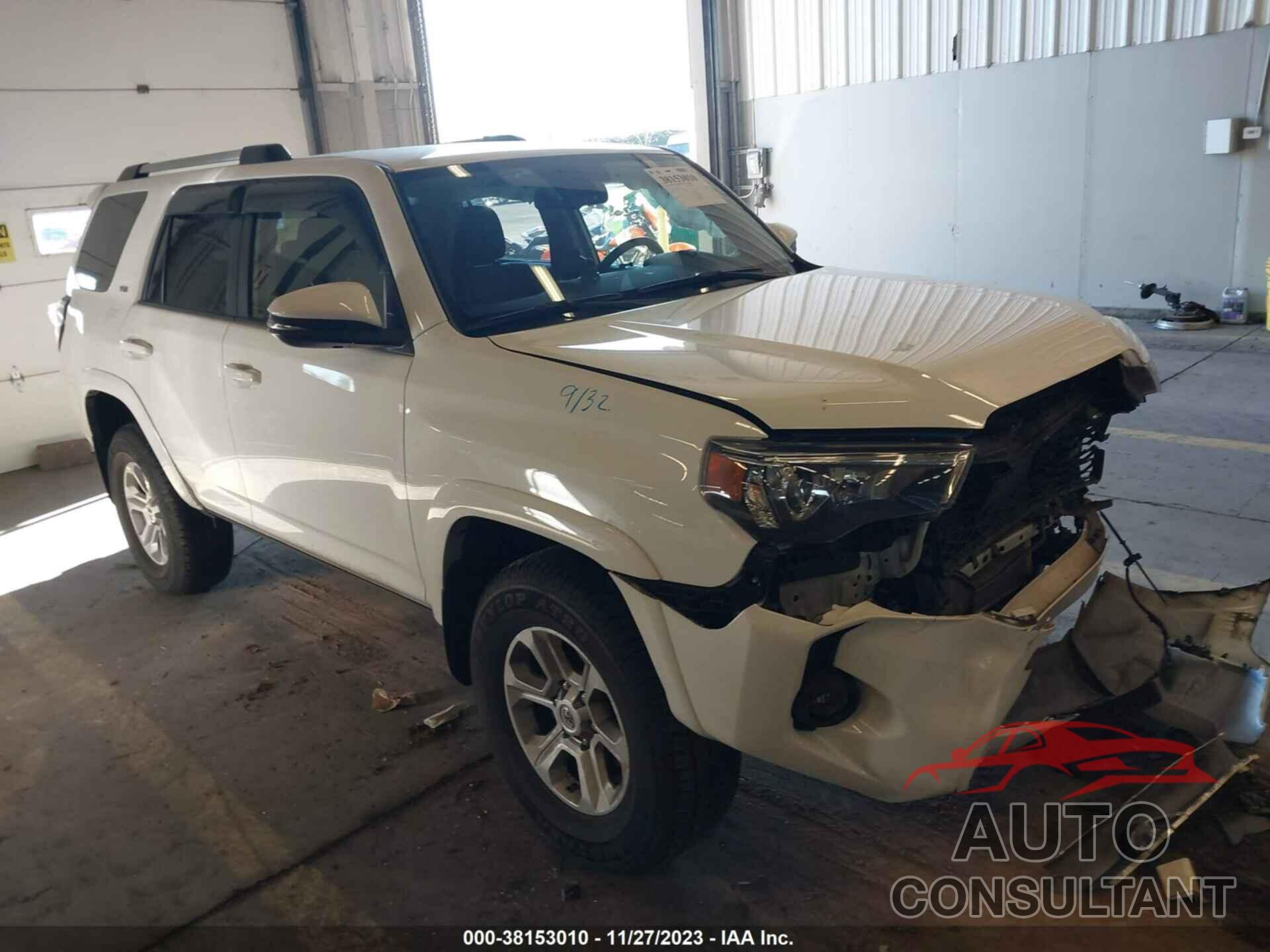 TOYOTA 4RUNNER 2021 - JTENU5JRXM5944705