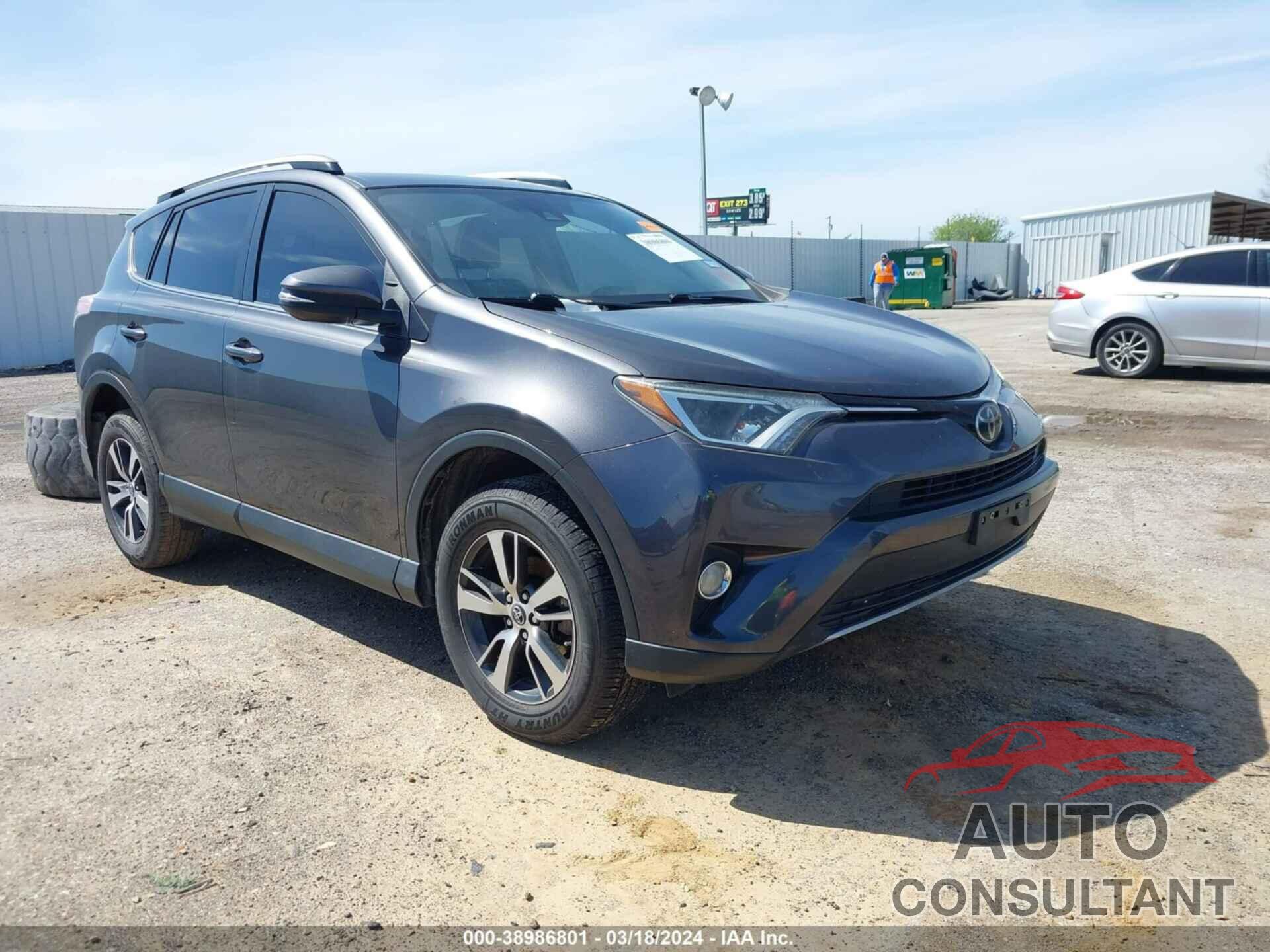 TOYOTA RAV4 2018 - JTMWFREVXJJ185025