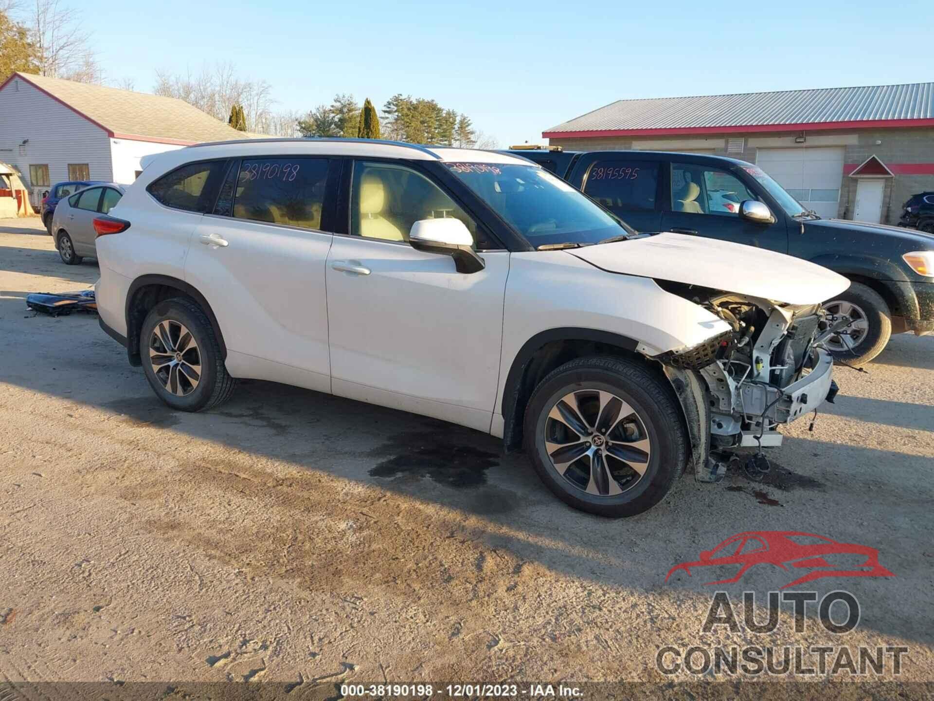 TOYOTA HIGHLANDER 2021 - 5TDGZRBH0MS120895