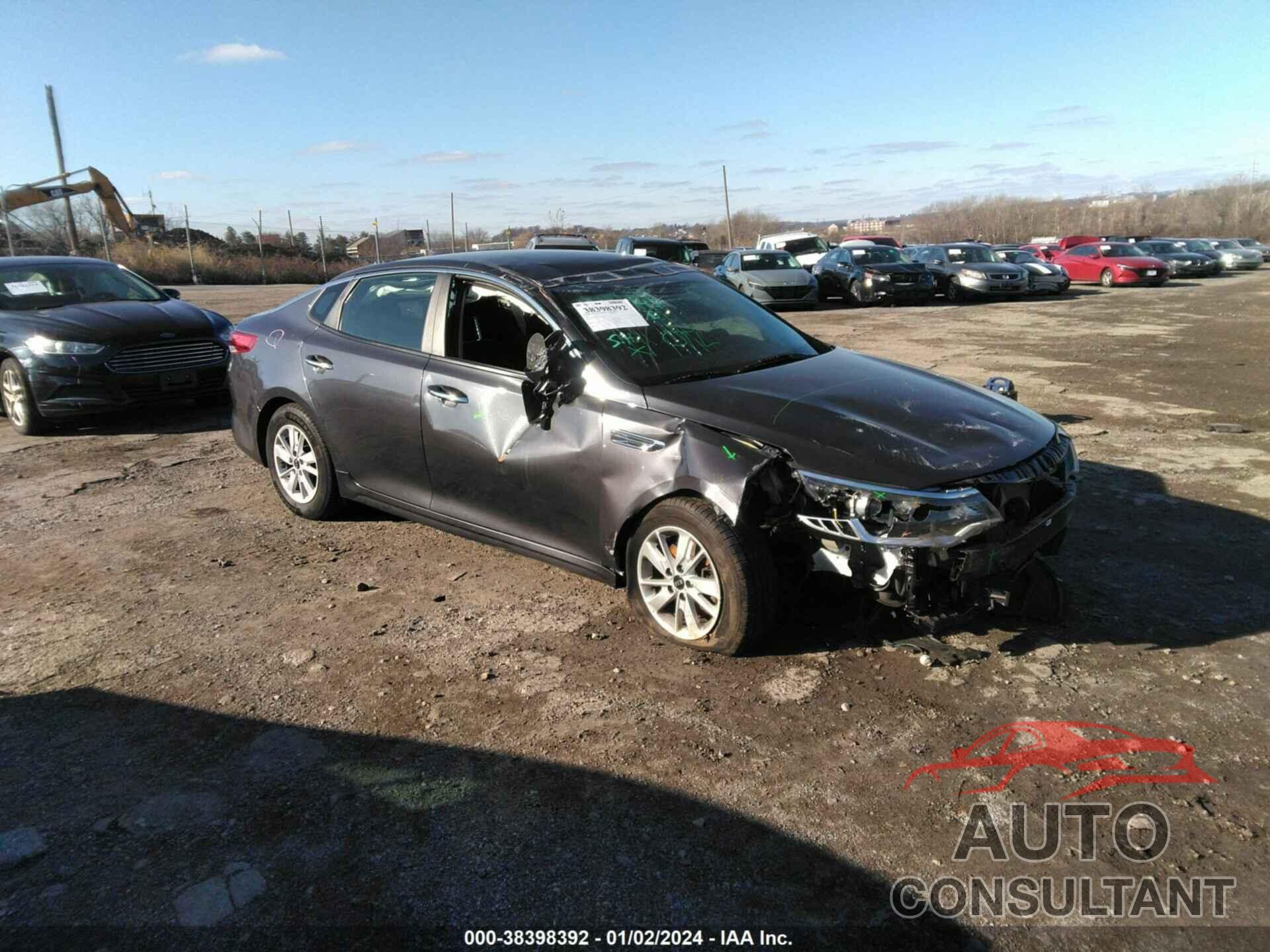 KIA OPTIMA 2018 - KNAGT4L39J5235193