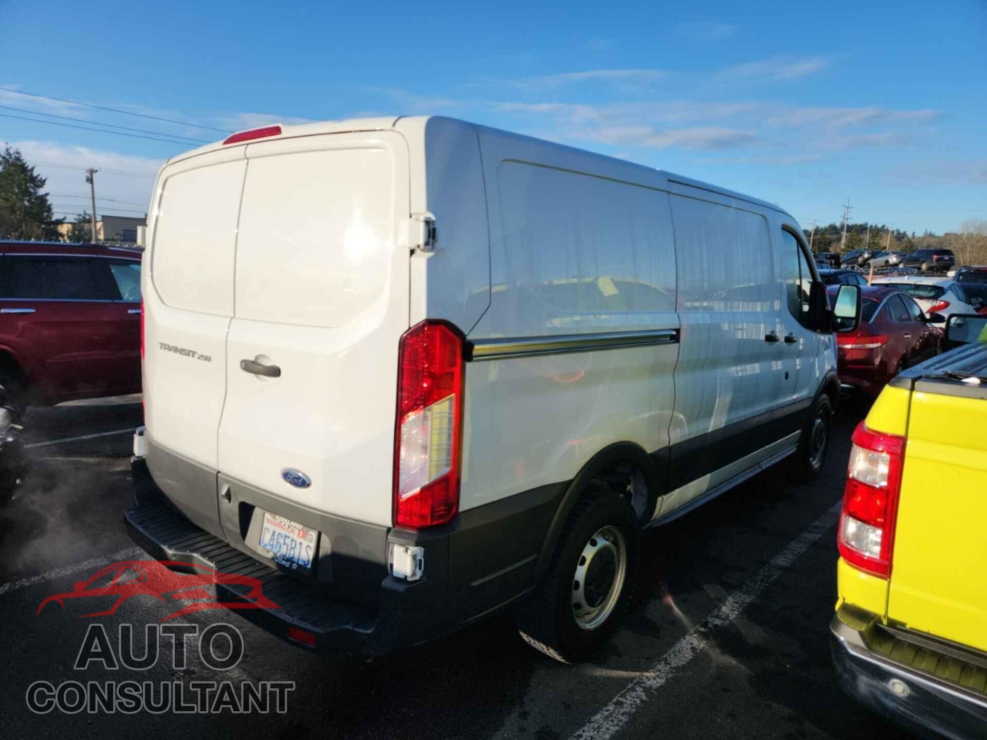 FORD TRANSIT-250 2018 - 1FTYR1YM3JKB51121