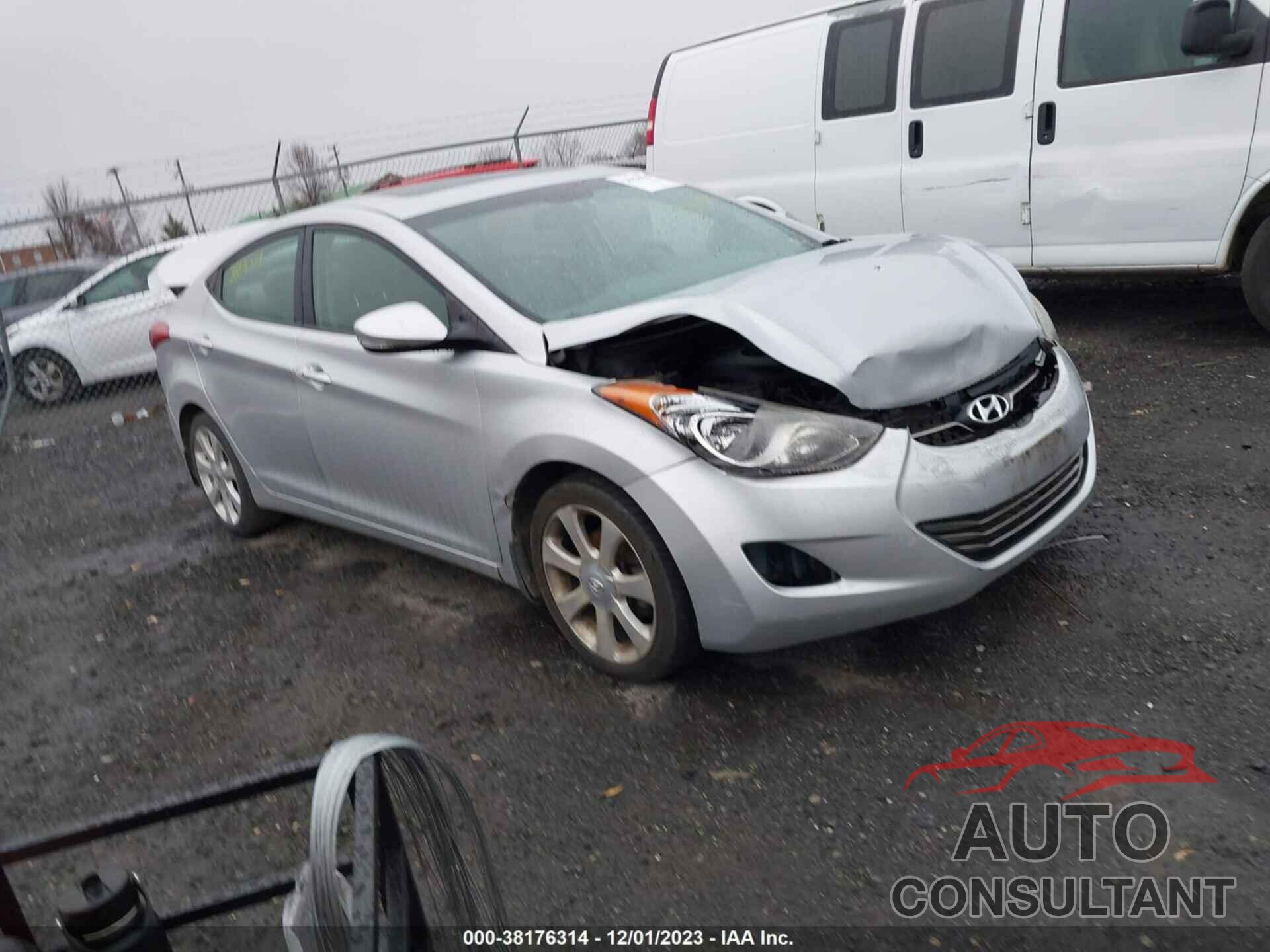HYUNDAI ELANTRA 2013 - KMHDH4AE2DU604123