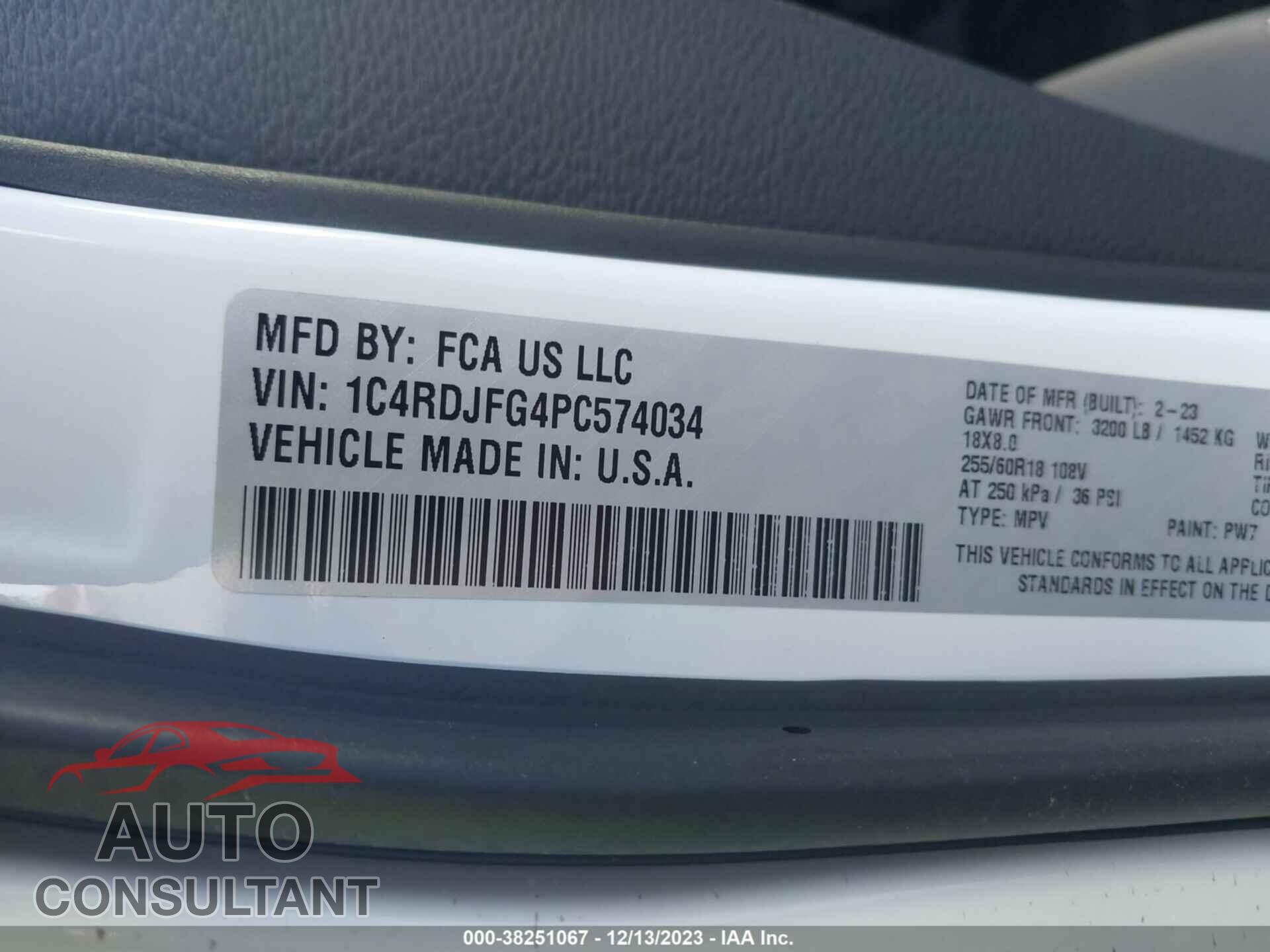 DODGE DURANGO 2023 - 1C4RDJFG4PC574034