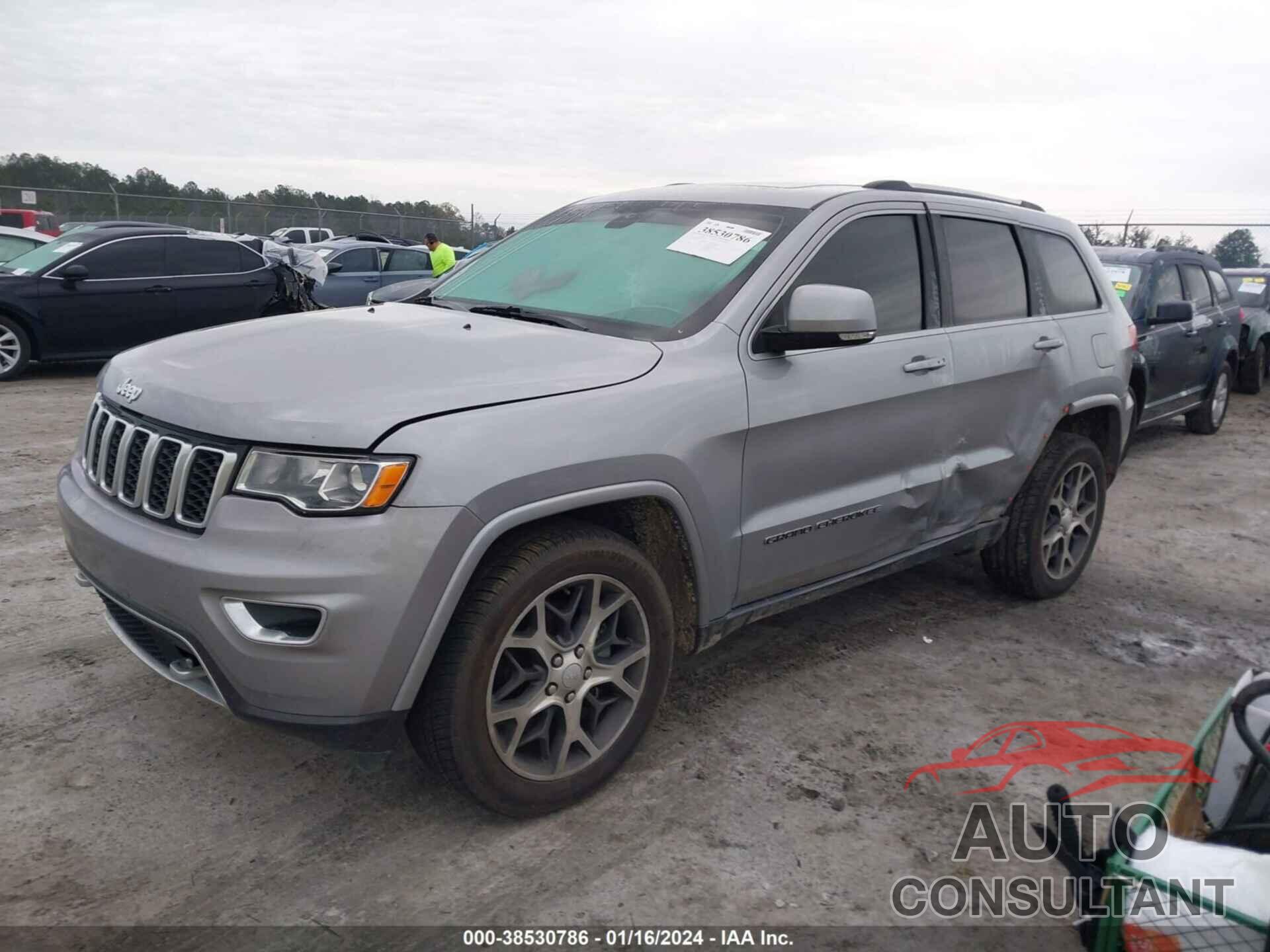 JEEP GRAND CHEROKEE 2018 - 1C4RJFBG5JC331366