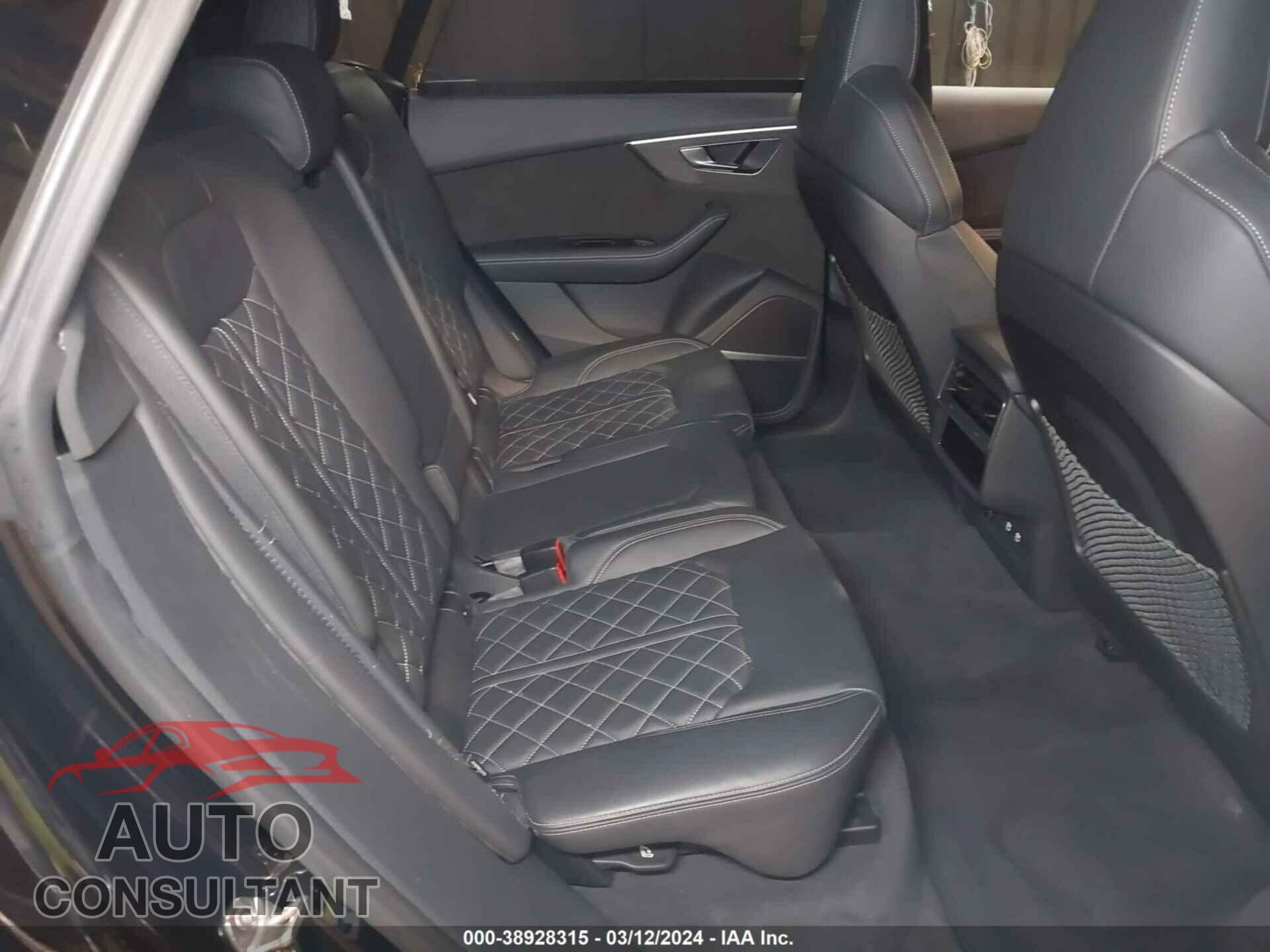 AUDI SQ8 2021 - WA1CWBF16MD011455