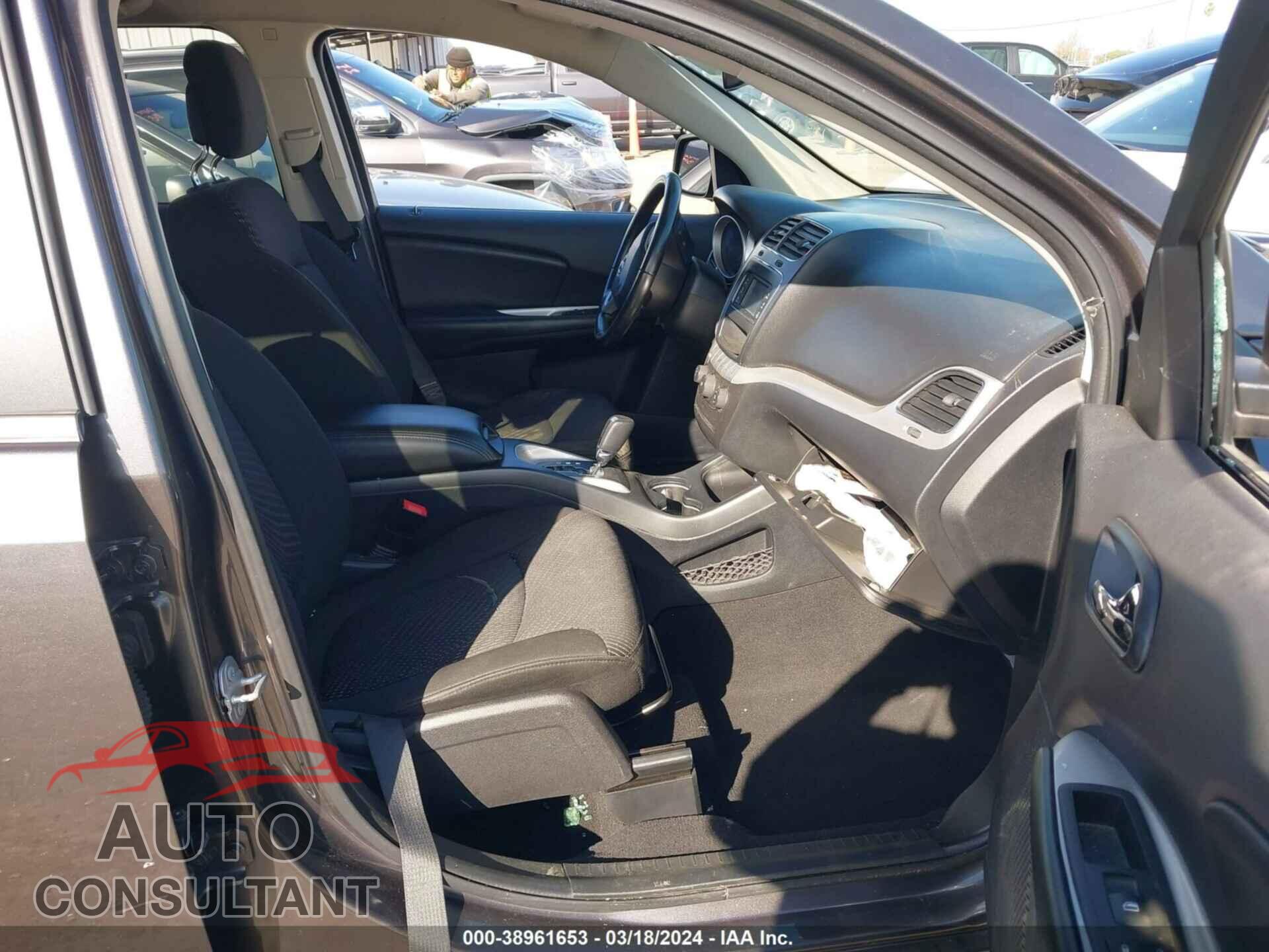 DODGE JOURNEY 2020 - 3C4PDCAB2LT273369
