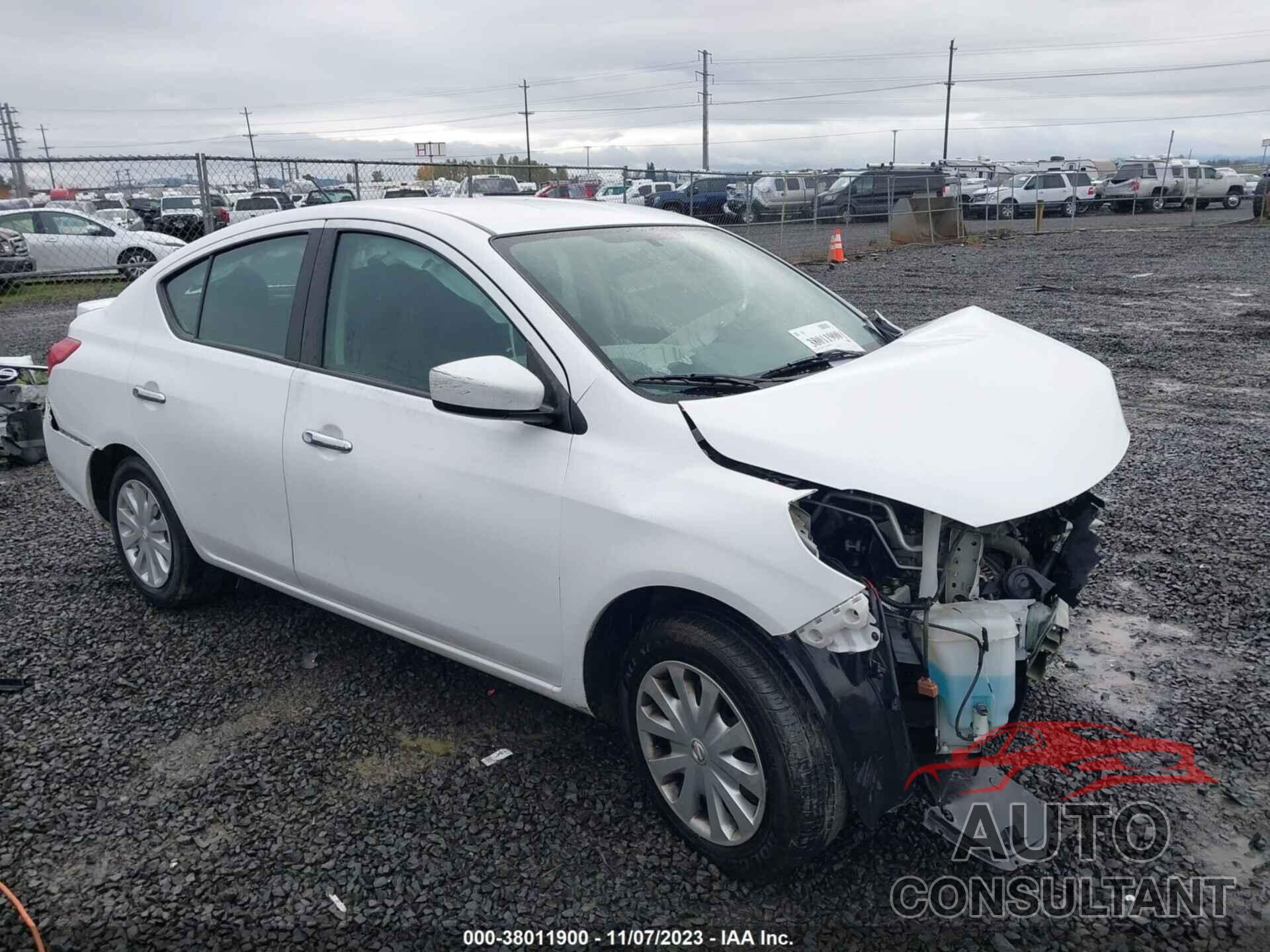 NISSAN VERSA 2019 - 3N1CN7AP8KL841382