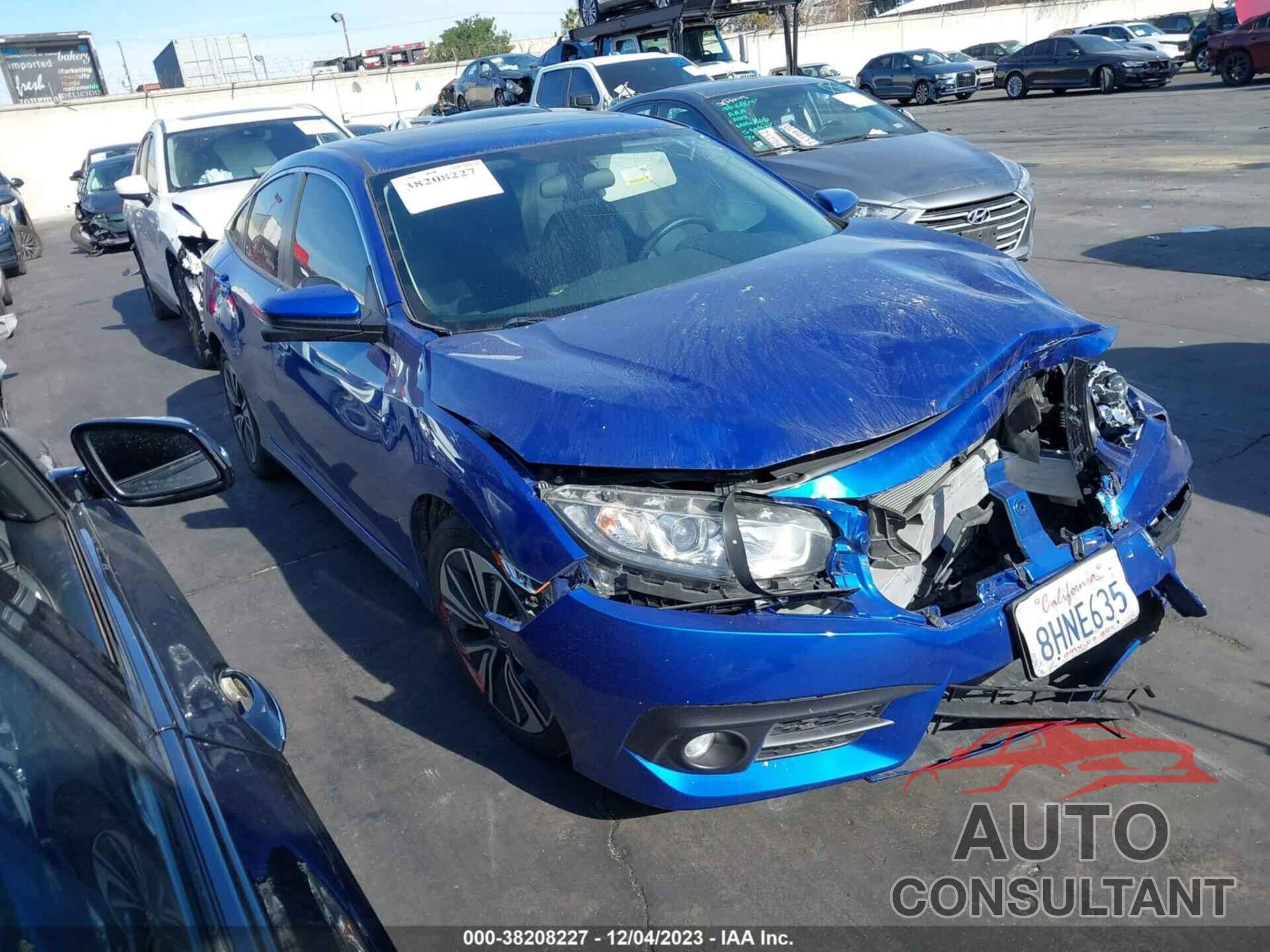 HONDA CIVIC 2018 - JHMFC1F36JX037666