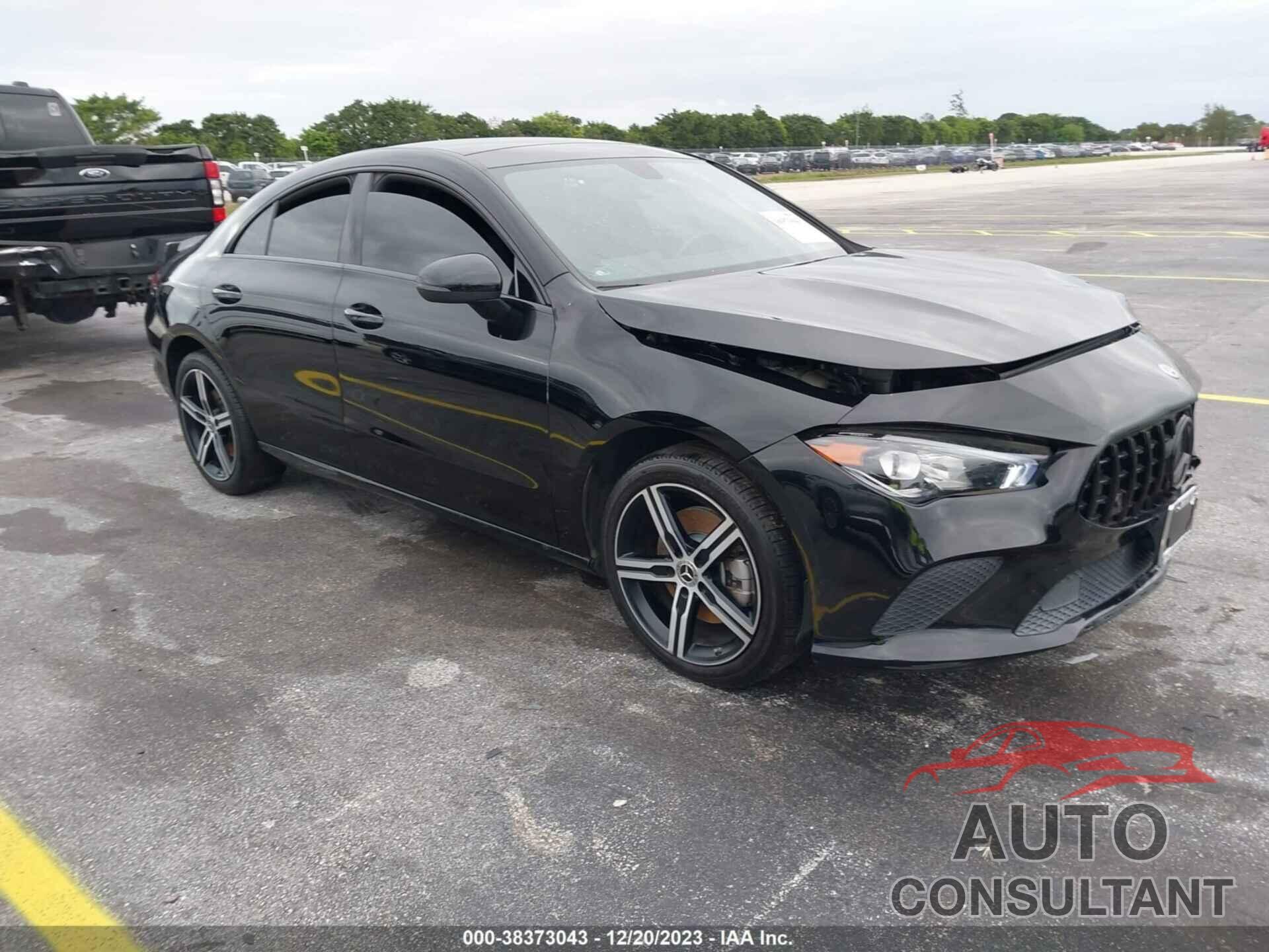 MERCEDES-BENZ CLA 250 2020 - WDD5J4GB8LN064432