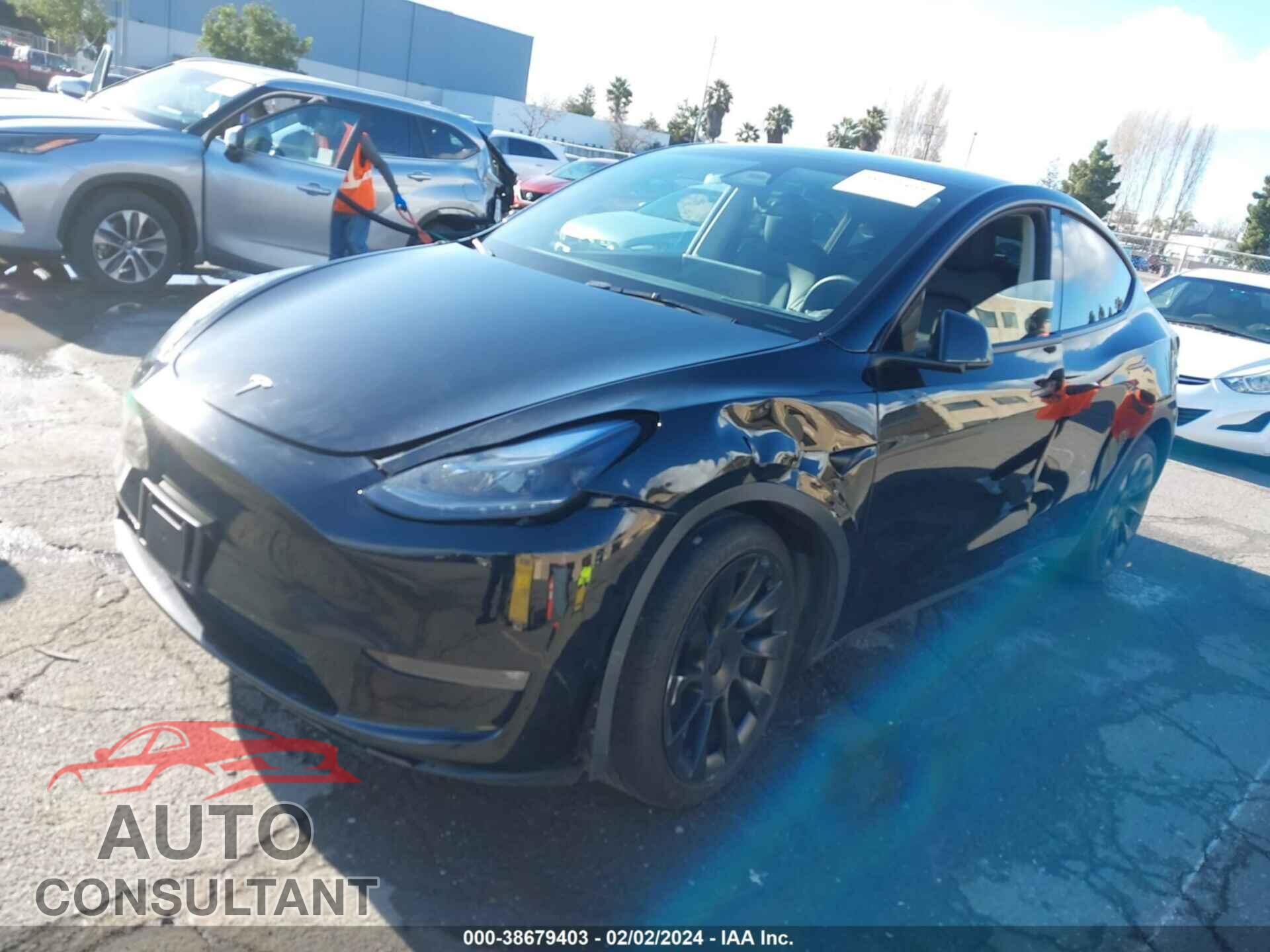 TESLA MODEL Y 2023 - 7SAYGDEEXPF836813