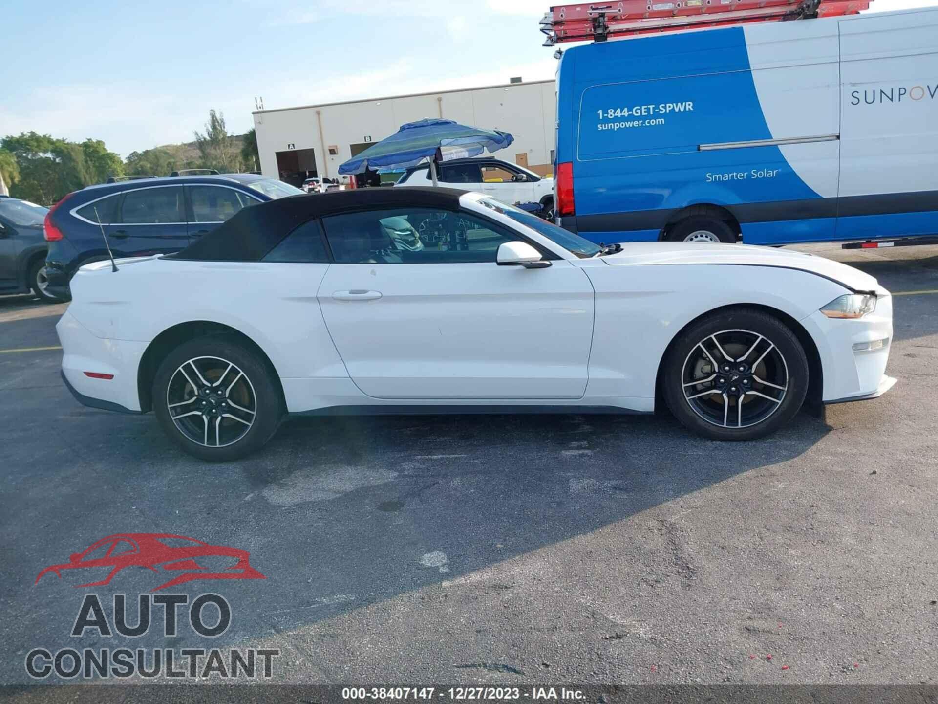 FORD MUSTANG 2021 - 1FATP8UH4M5100284