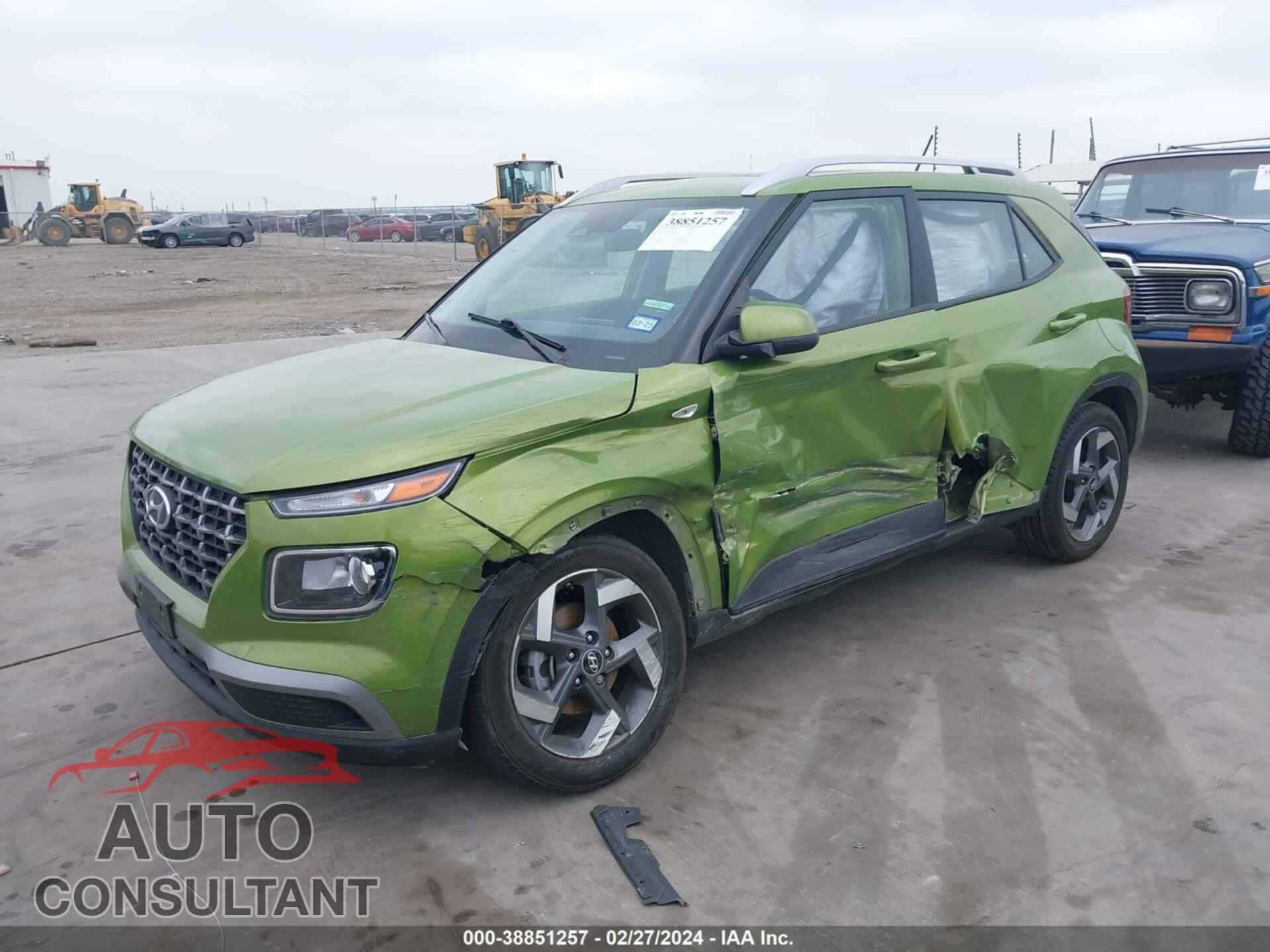 HYUNDAI VENUE 2023 - KMHRC8A33PU244357