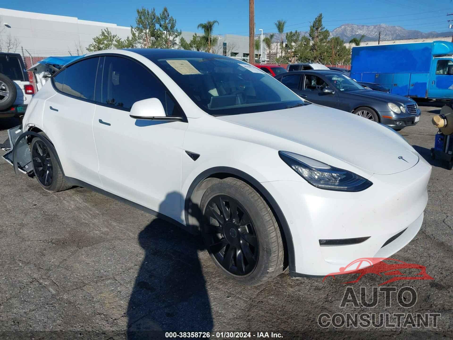 TESLA MODEL Y 2021 - 5YJYGAEE1MF277403