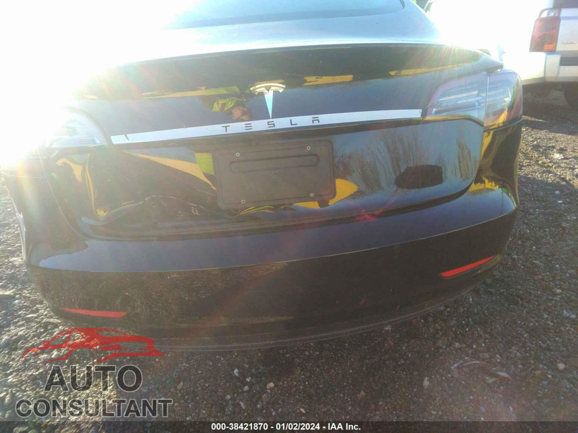 TESLA MODEL 3 2019 - 5YJ3E1EA9KF296761