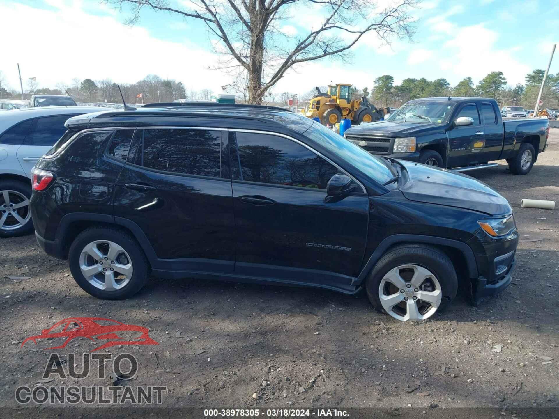 JEEP COMPASS 2018 - 3C4NJDBB9JT418425