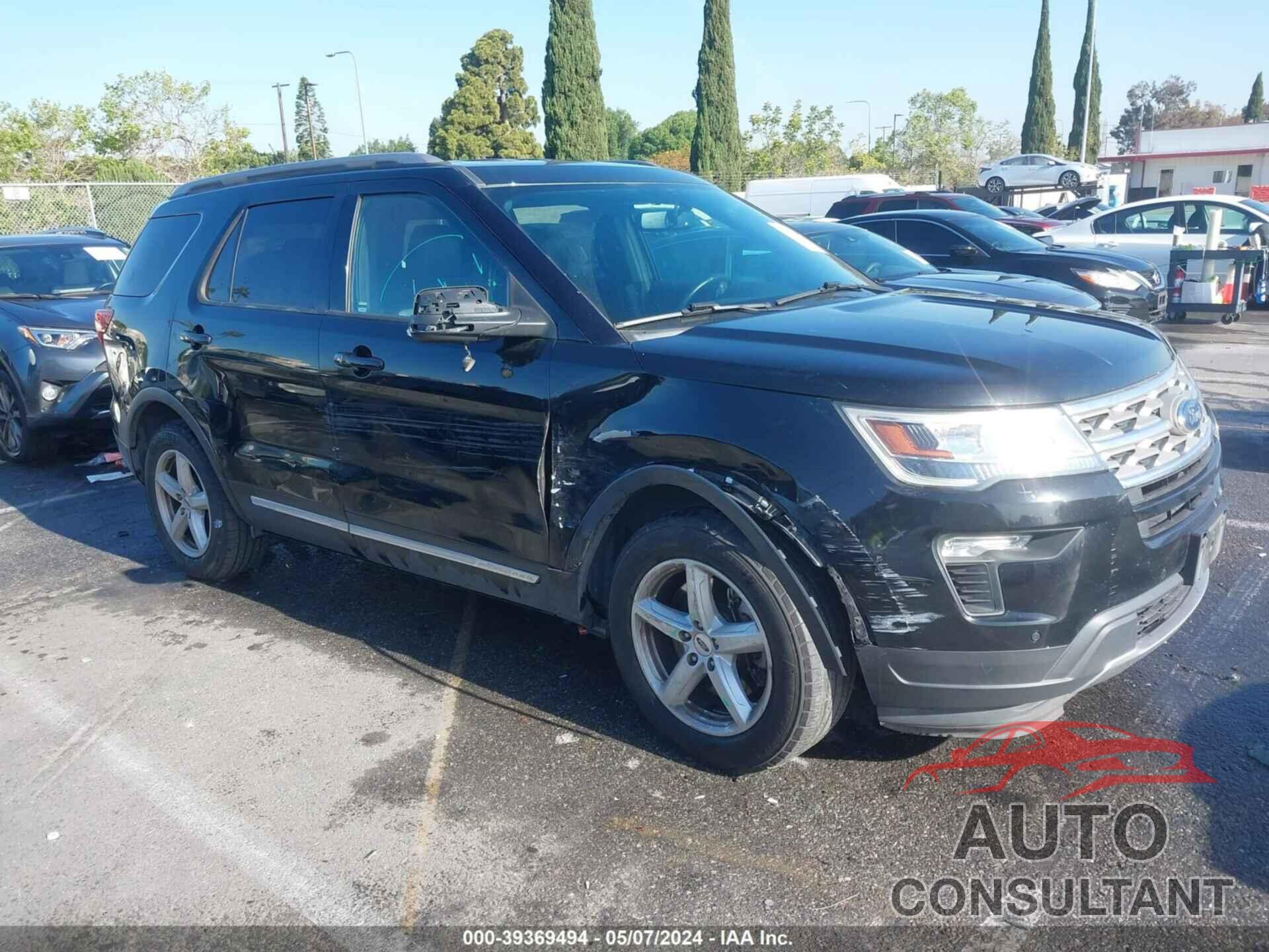 FORD EXPLORER 2018 - 1FM5K7D83JGA98213