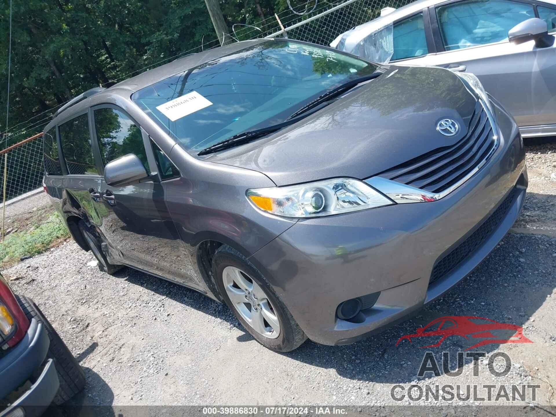 TOYOTA SIENNA 2017 - 5TDKZ3DCXHS859352