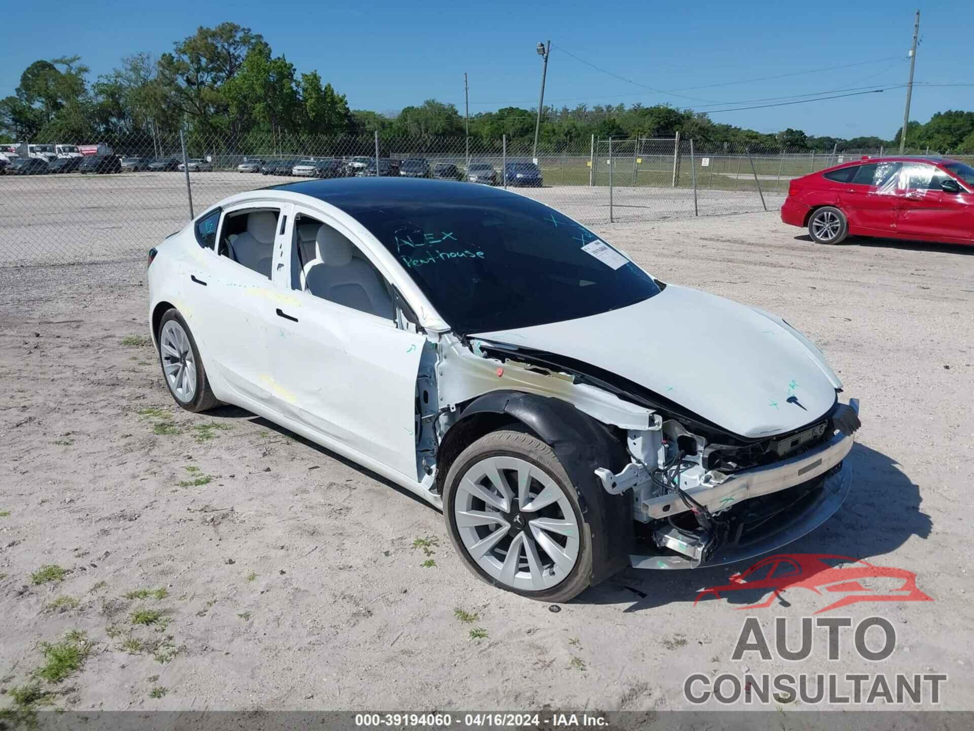 TESLA MODEL 3 2023 - 5YJ3E1EA3PF399696