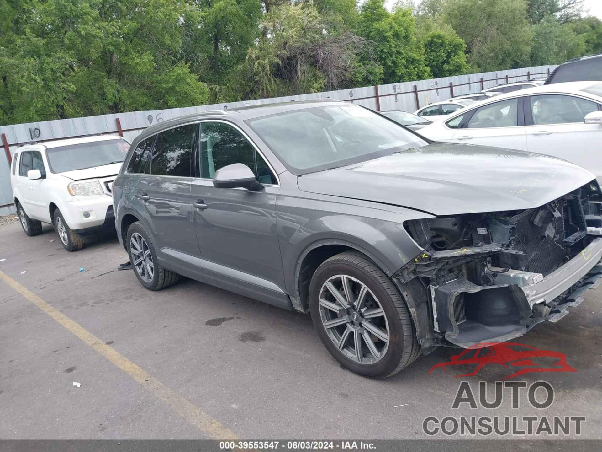 AUDI Q7 2018 - WA1VAAF7XJD019544