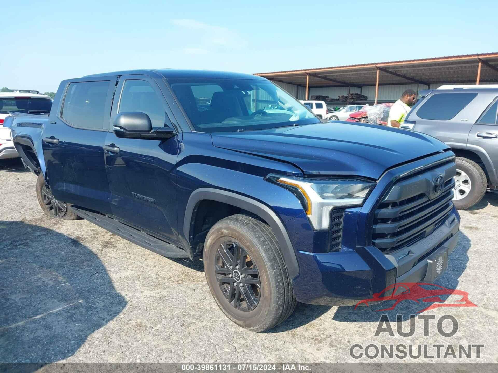 TOYOTA TUNDRA 2022 - 5TFLA5DB0NX029483