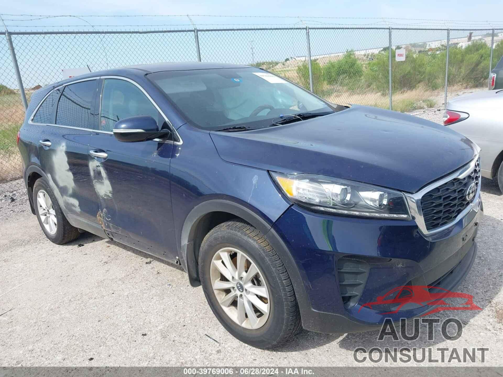 KIA SORENTO 2019 - 5XYPG4A35KG548082