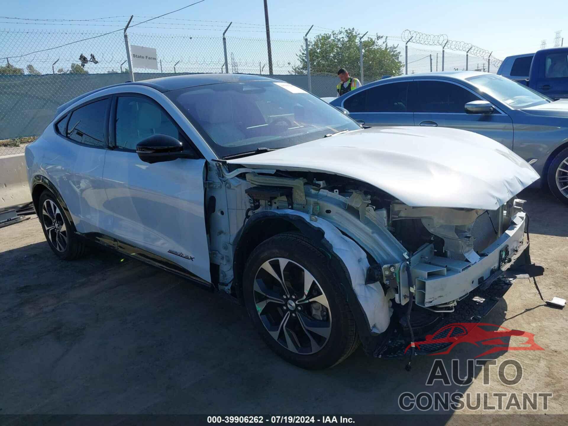 FORD MUSTANG MACH-E 2022 - 3FMTK3SU4NMA49324