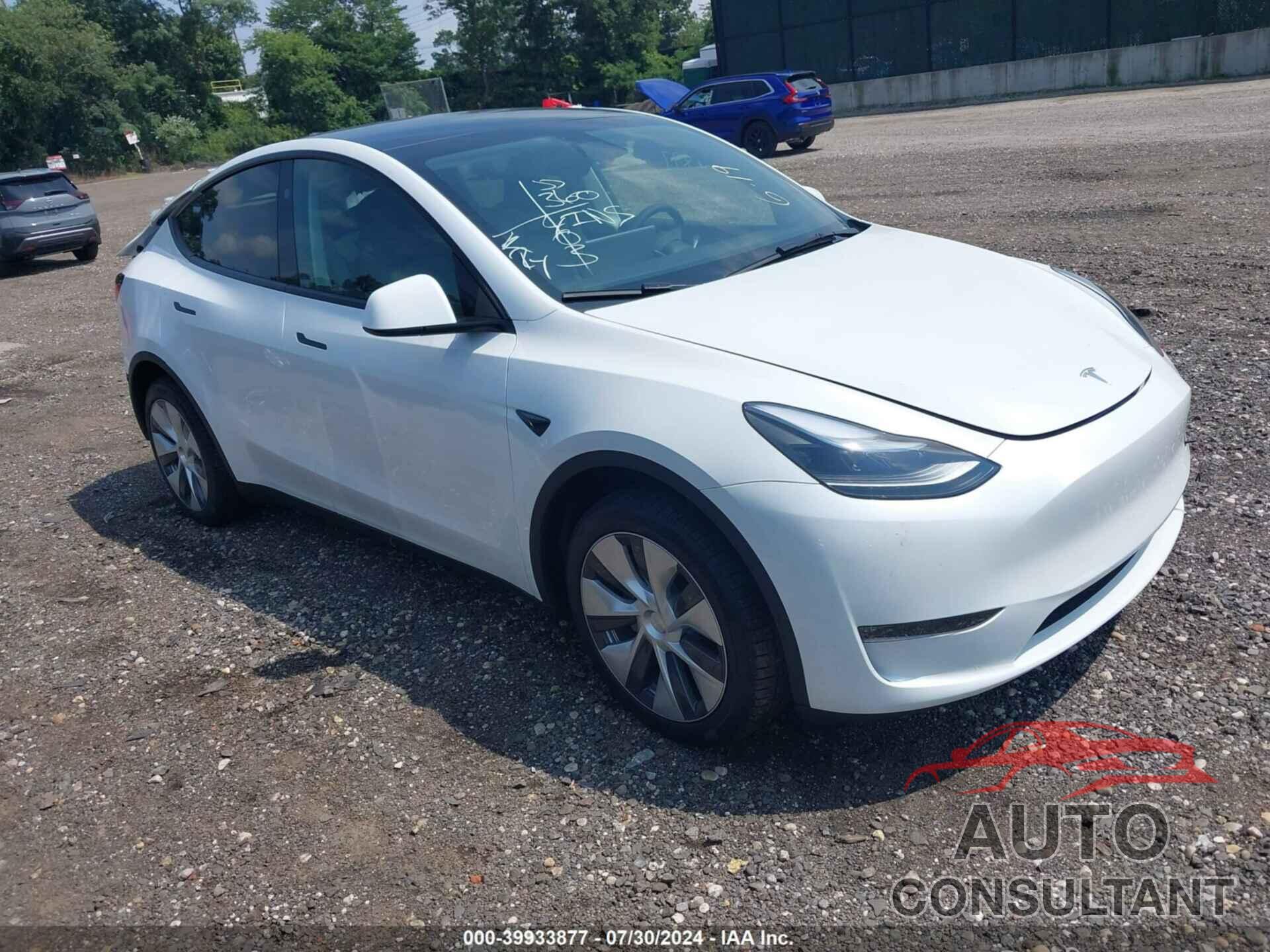 TESLA MODEL Y 2024 - 7SAYGDEE3RA290985