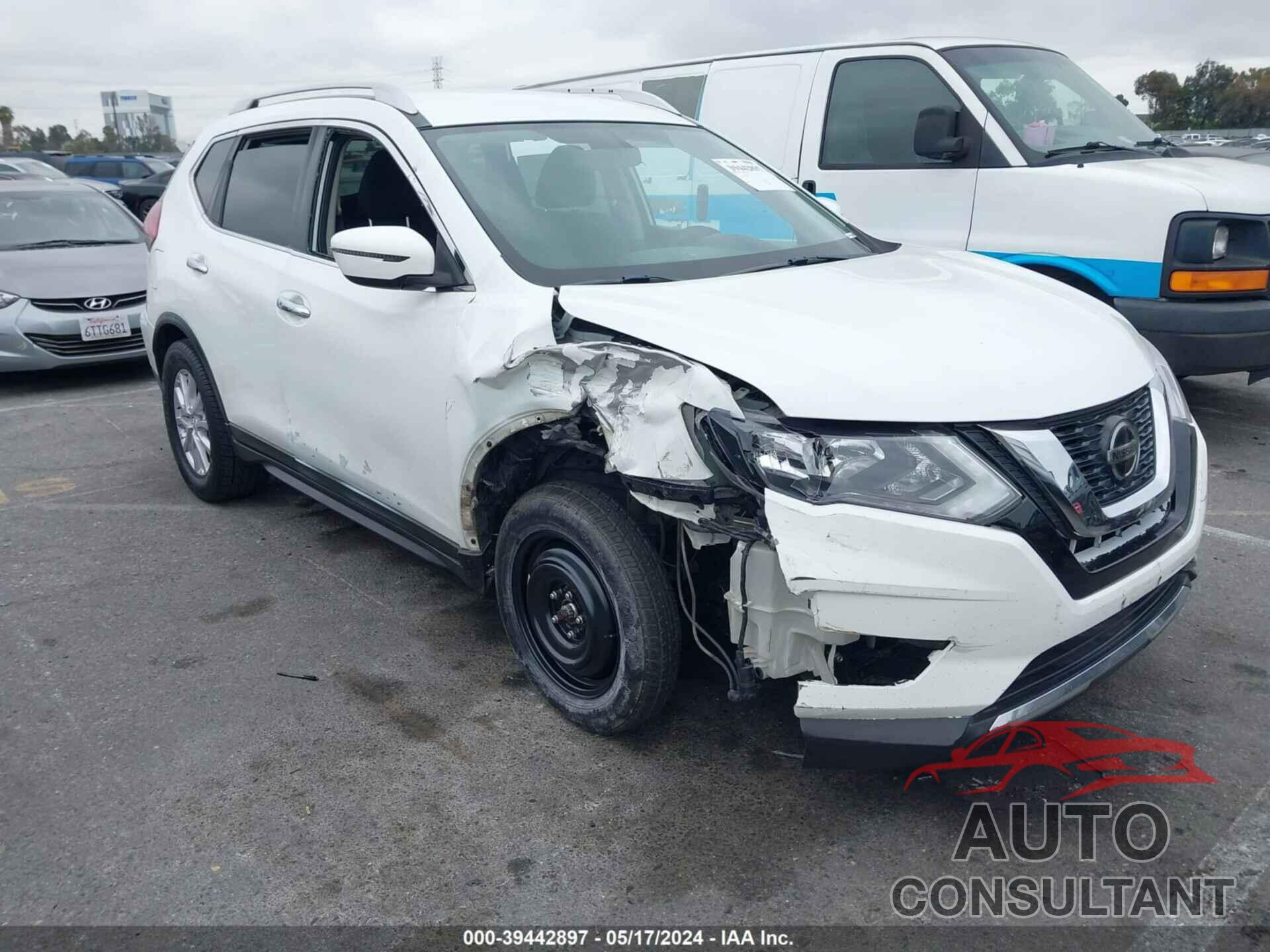 NISSAN ROGUE 2018 - KNMAT2MT0JP524222