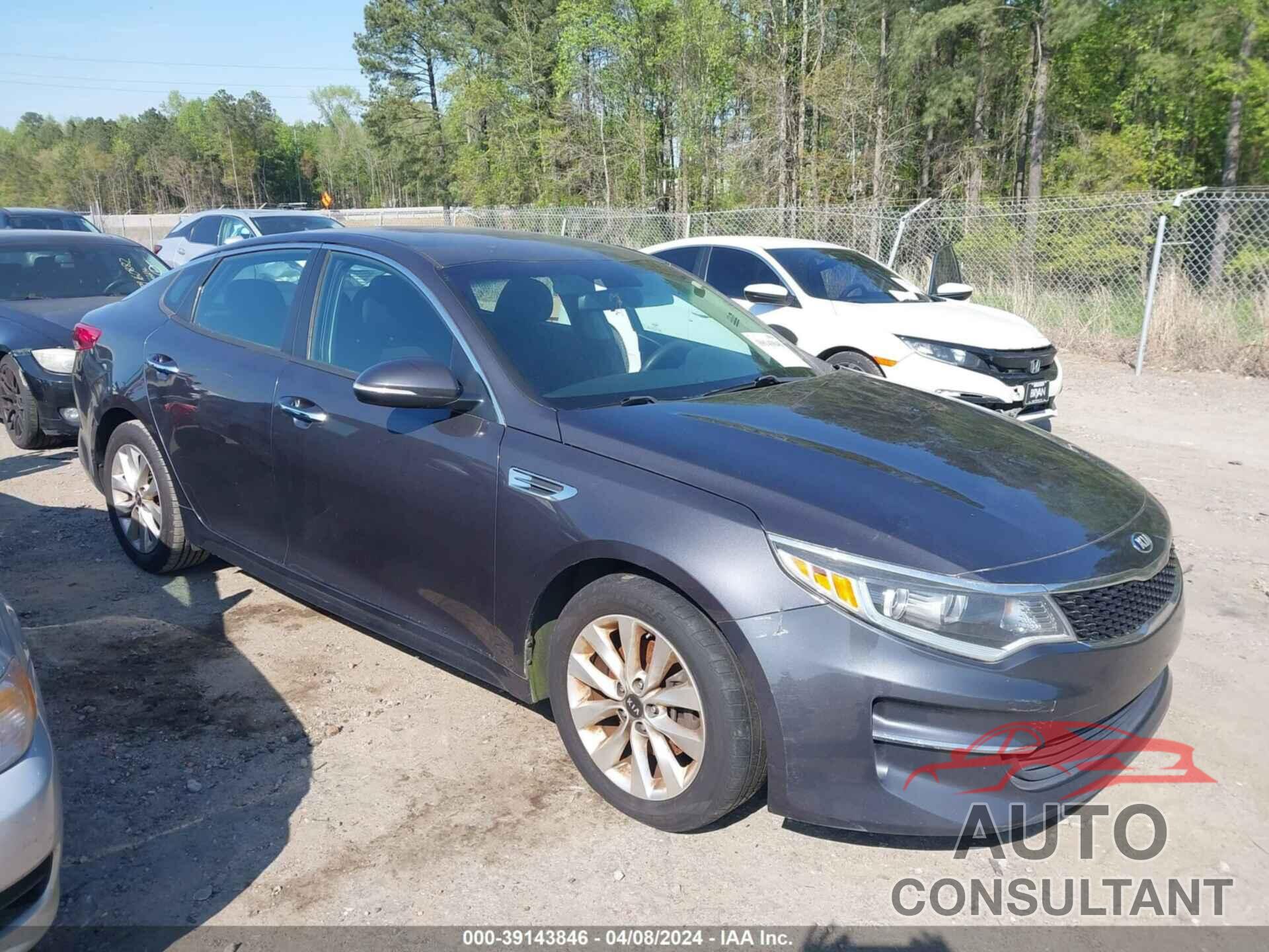 KIA OPTIMA 2017 - 5XXGT4L37HG128796