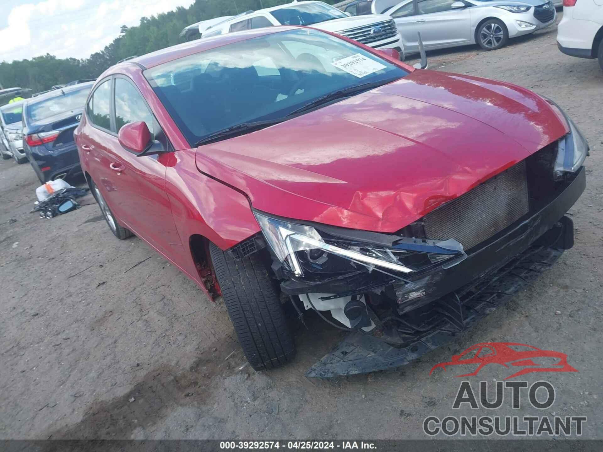 HYUNDAI ELANTRA 2020 - 5NPD84LF7LH551633