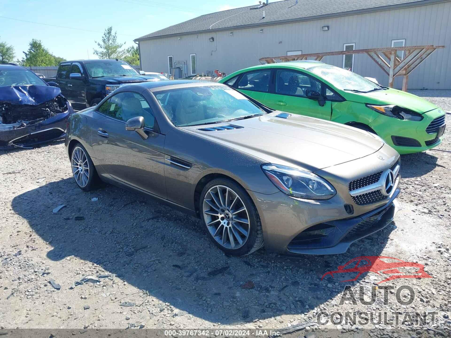 MERCEDES-BENZ SLC 300 2018 - WDDPK3JA4JF149050