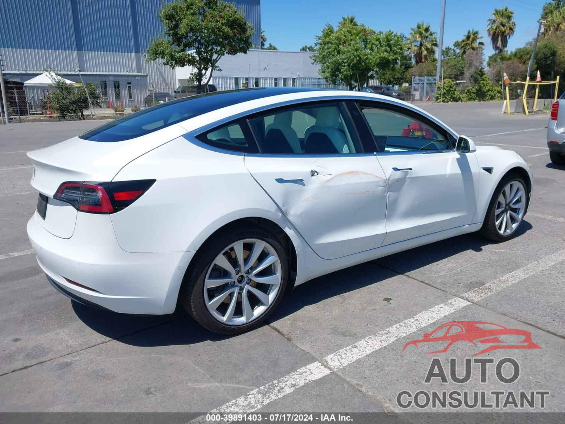 TESLA MODEL 3 2019 - 5YJ3E1EAXKF302650