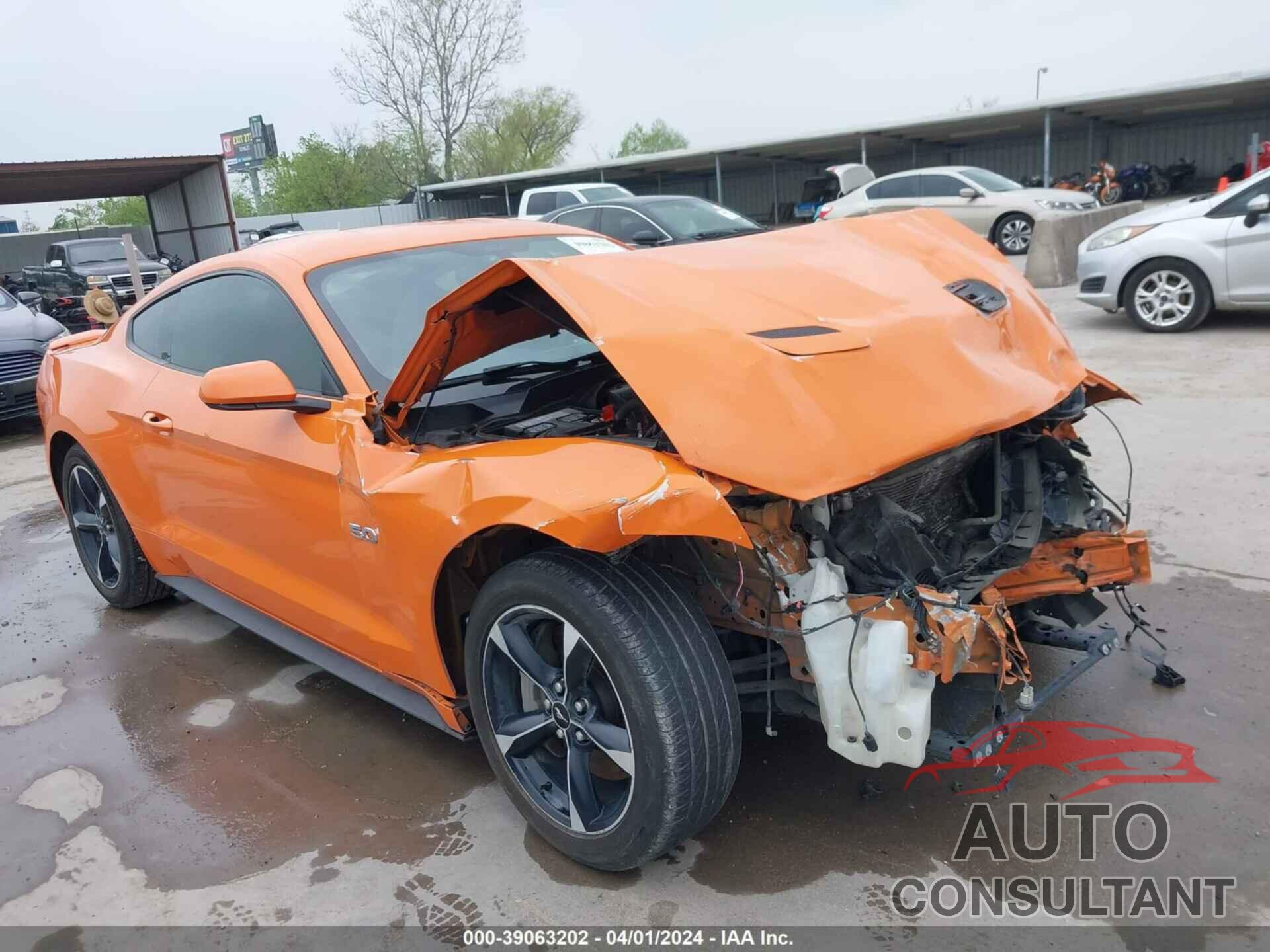 FORD MUSTANG 2020 - 1FA6P8CF3L5113605