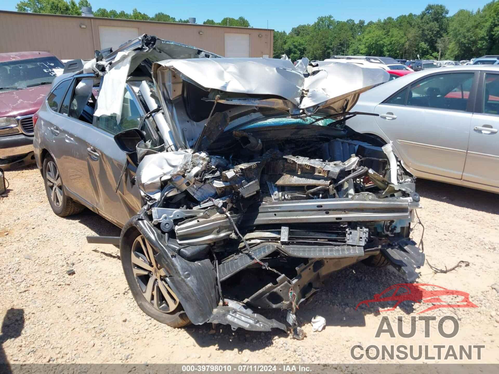 SUBARU OUTBACK 2018 - 4S4BSANC6J3243853
