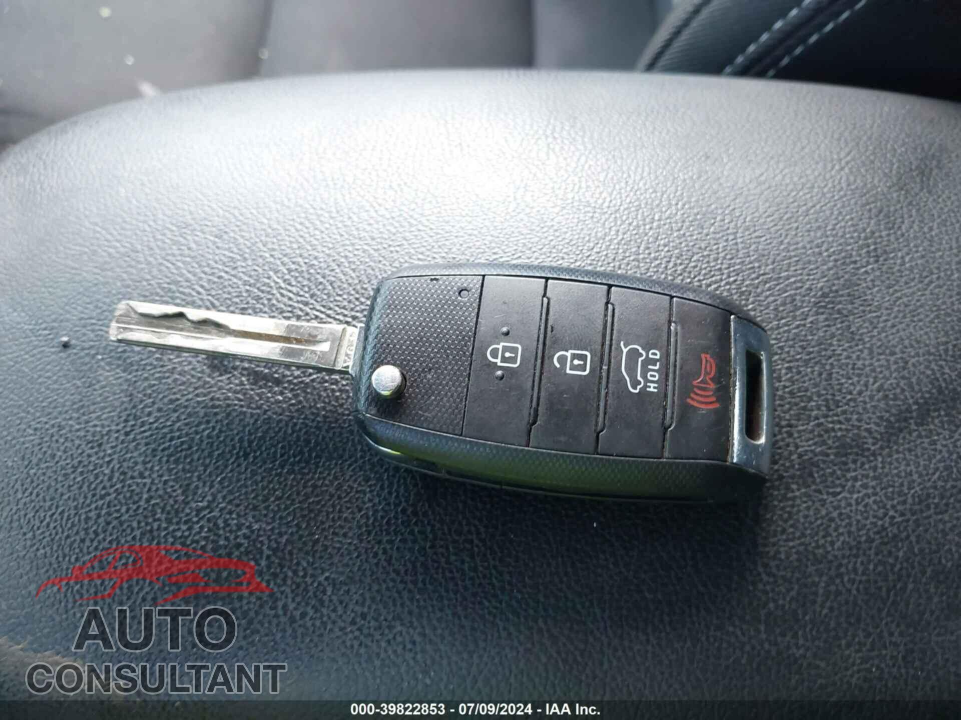 KIA SOUL 2017 - KNDJP3A59H7429703