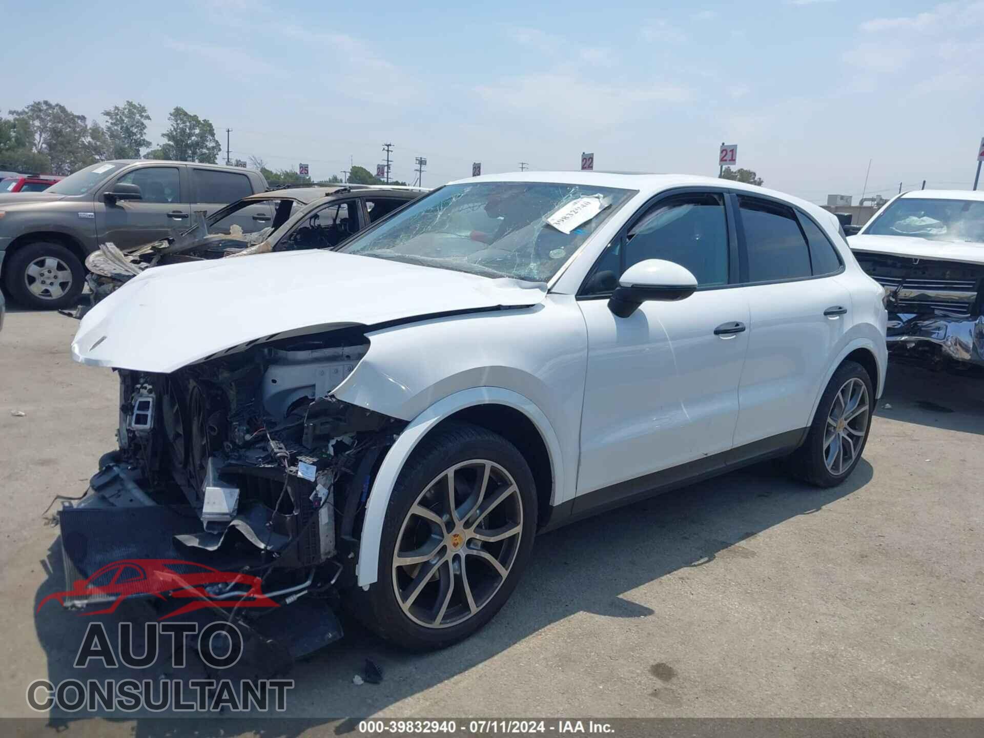 PORSCHE CAYENNE 2019 - WP1AA2AY8KDA10271